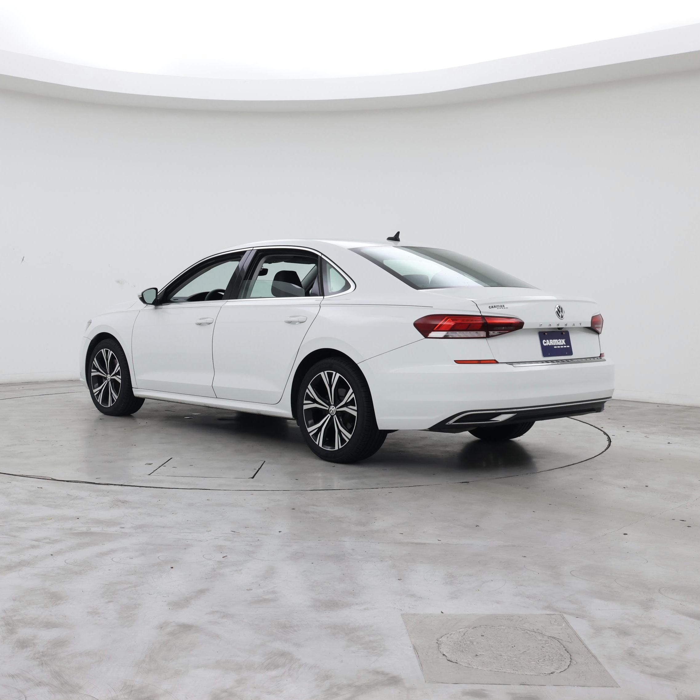 Thumbnail: 2021 Volkswagen Passat - 2