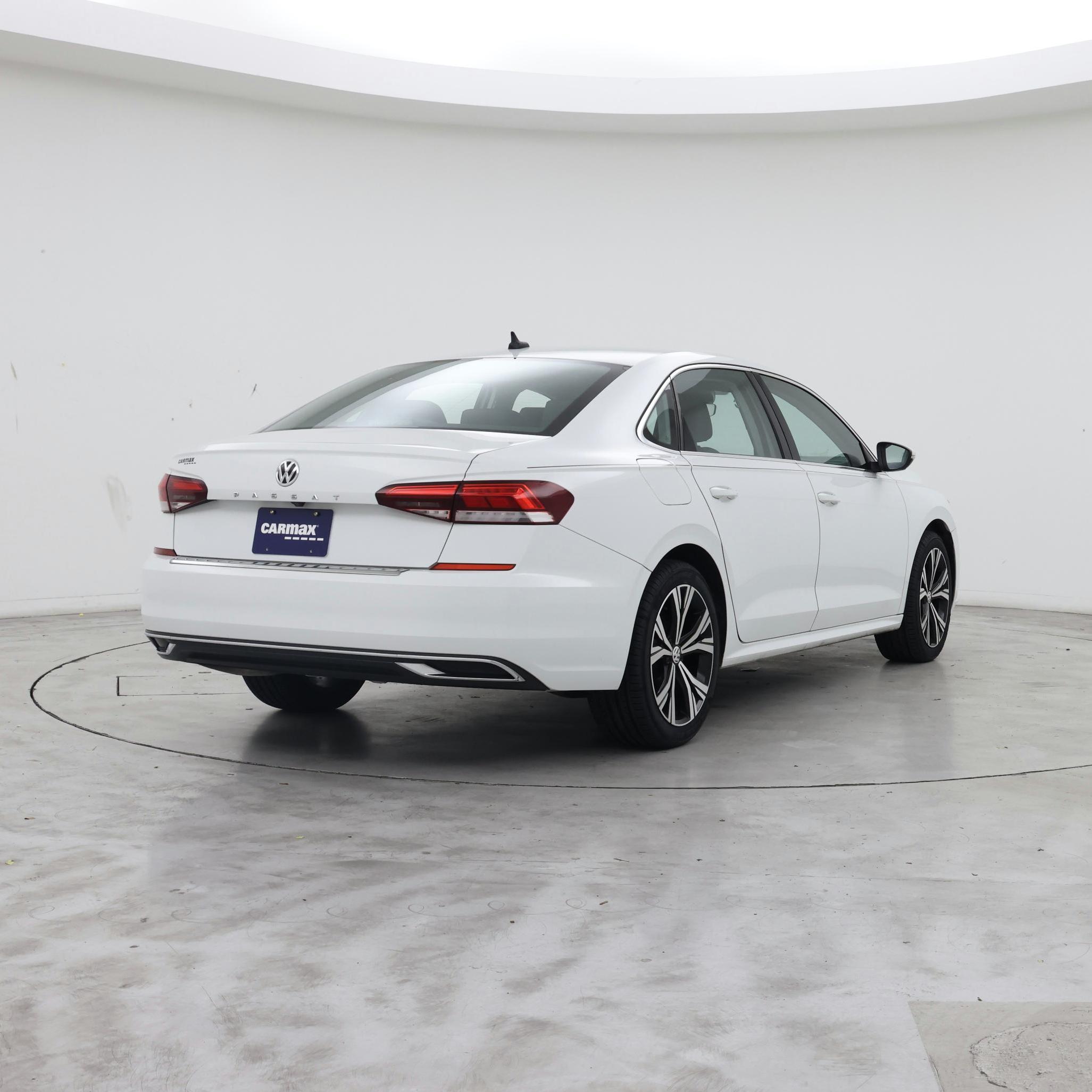 Thumbnail: 2021 Volkswagen Passat - 8