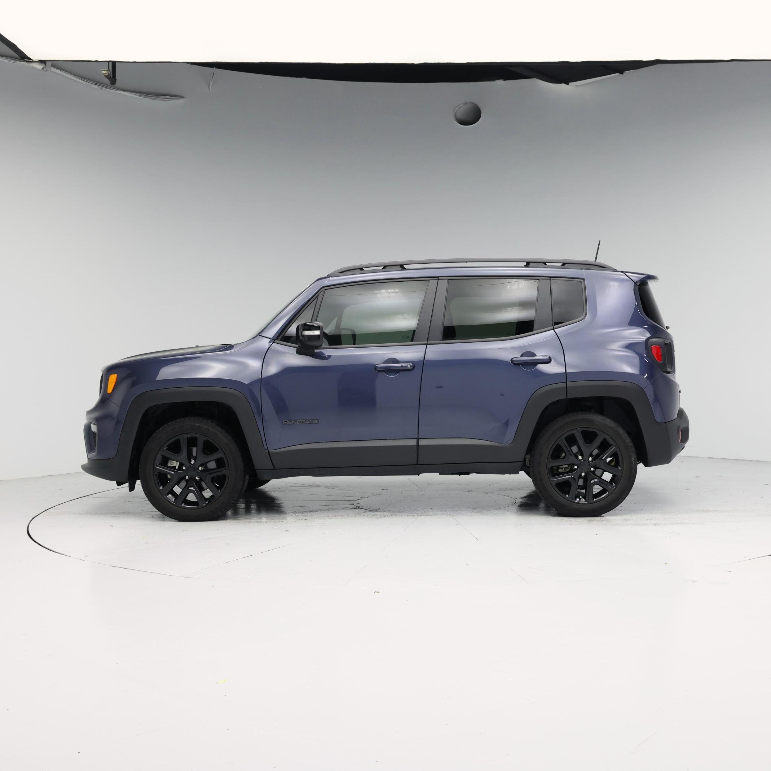 Thumbnail: 2022 Jeep Renegade - 3