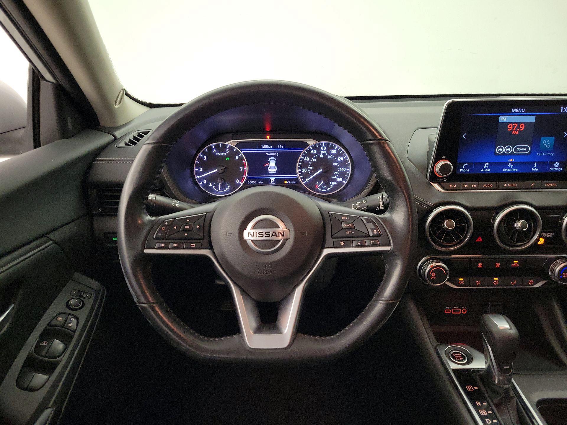 Thumbnail: 2022 Nissan Sentra - 10