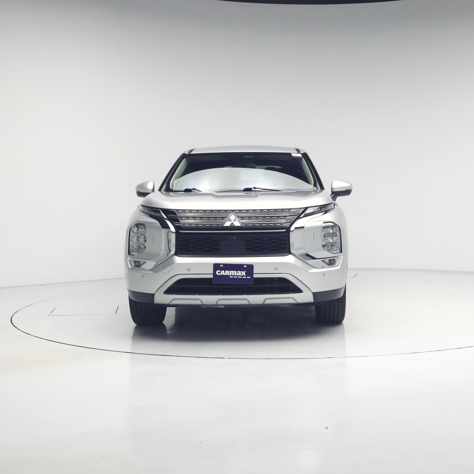 Thumbnail: 2024 Mitsubishi Outlander - 5