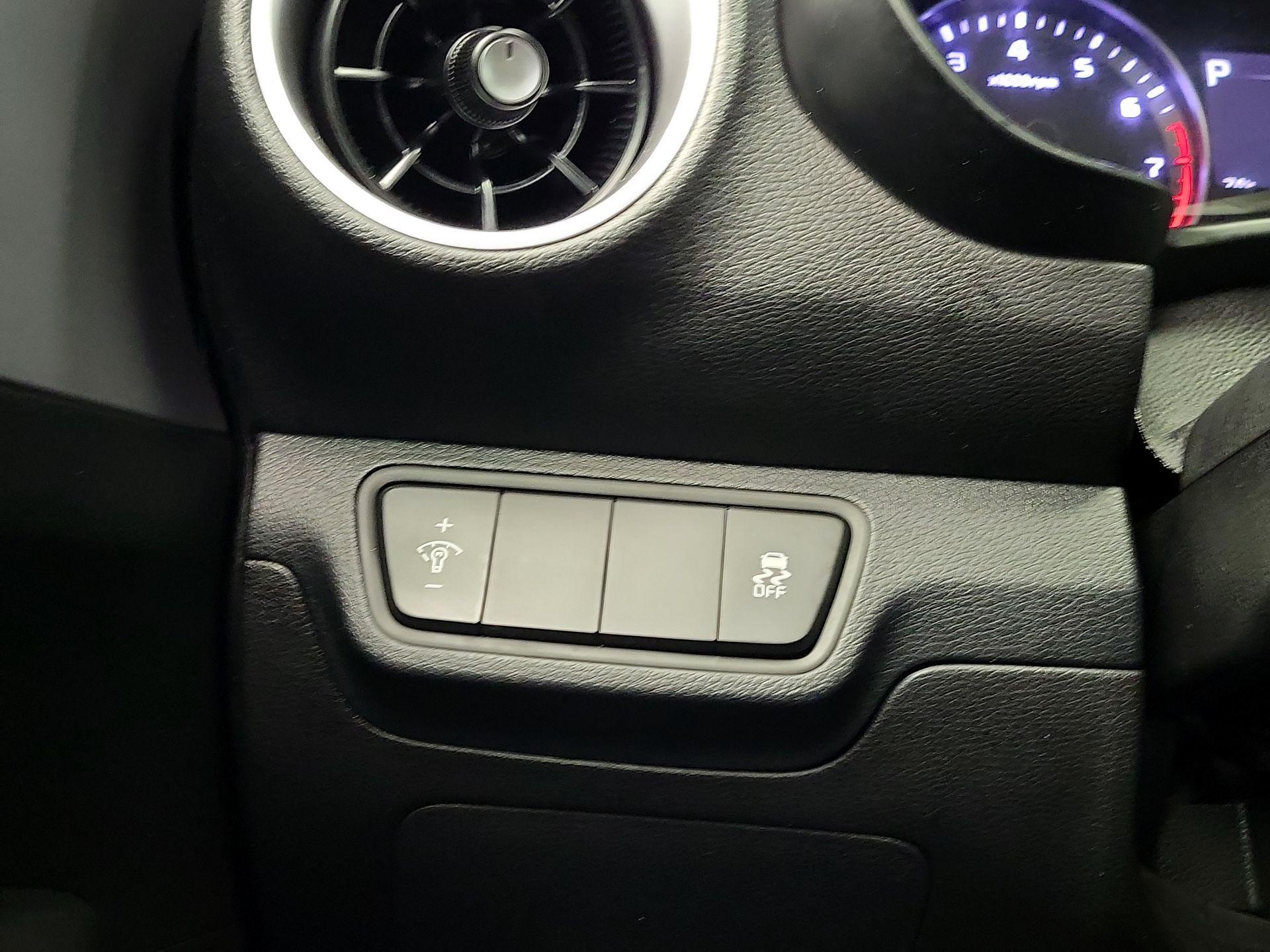 Thumbnail: 2024 Kia Forte - 13