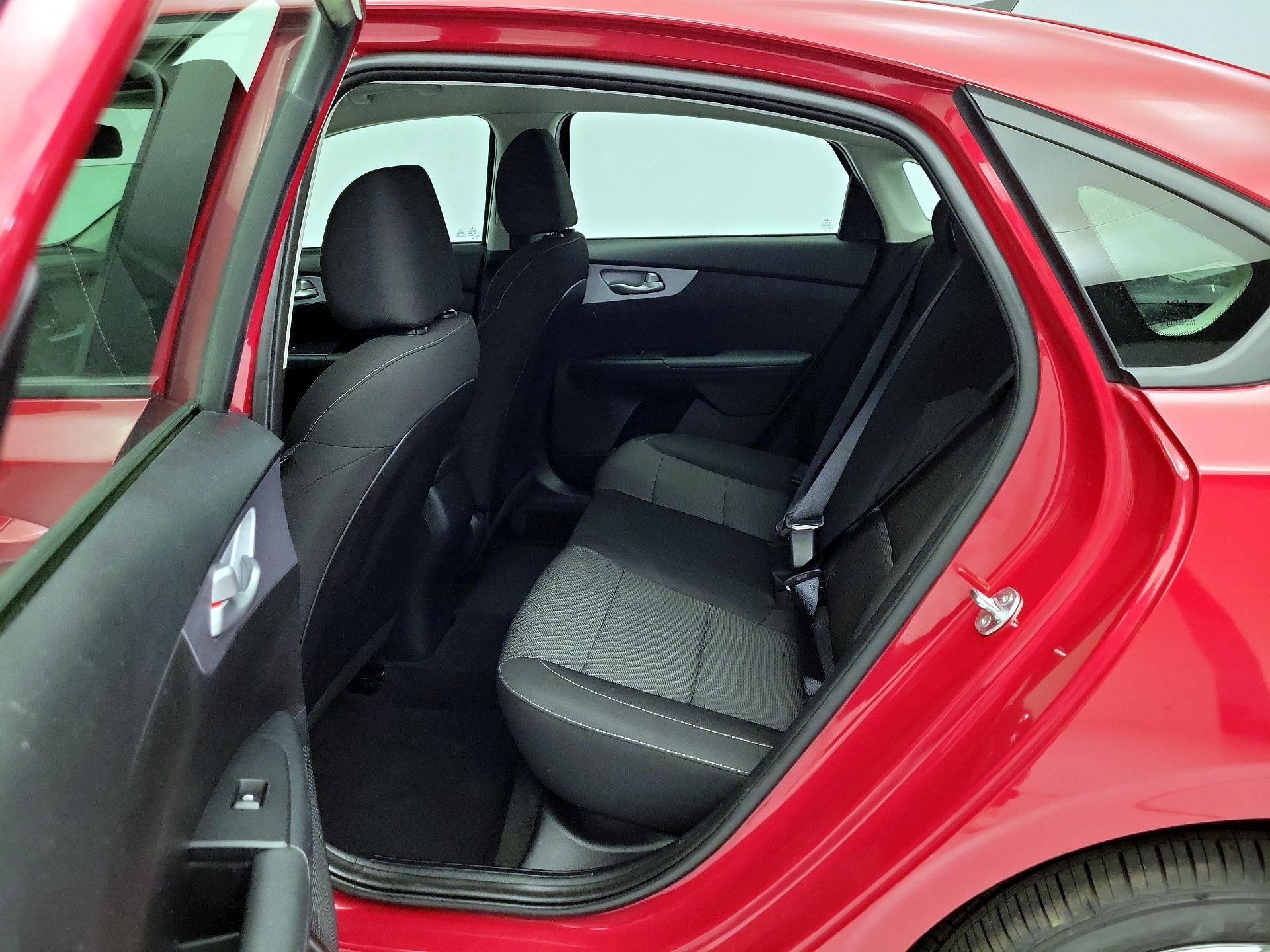 Thumbnail: 2024 Kia Forte - 19