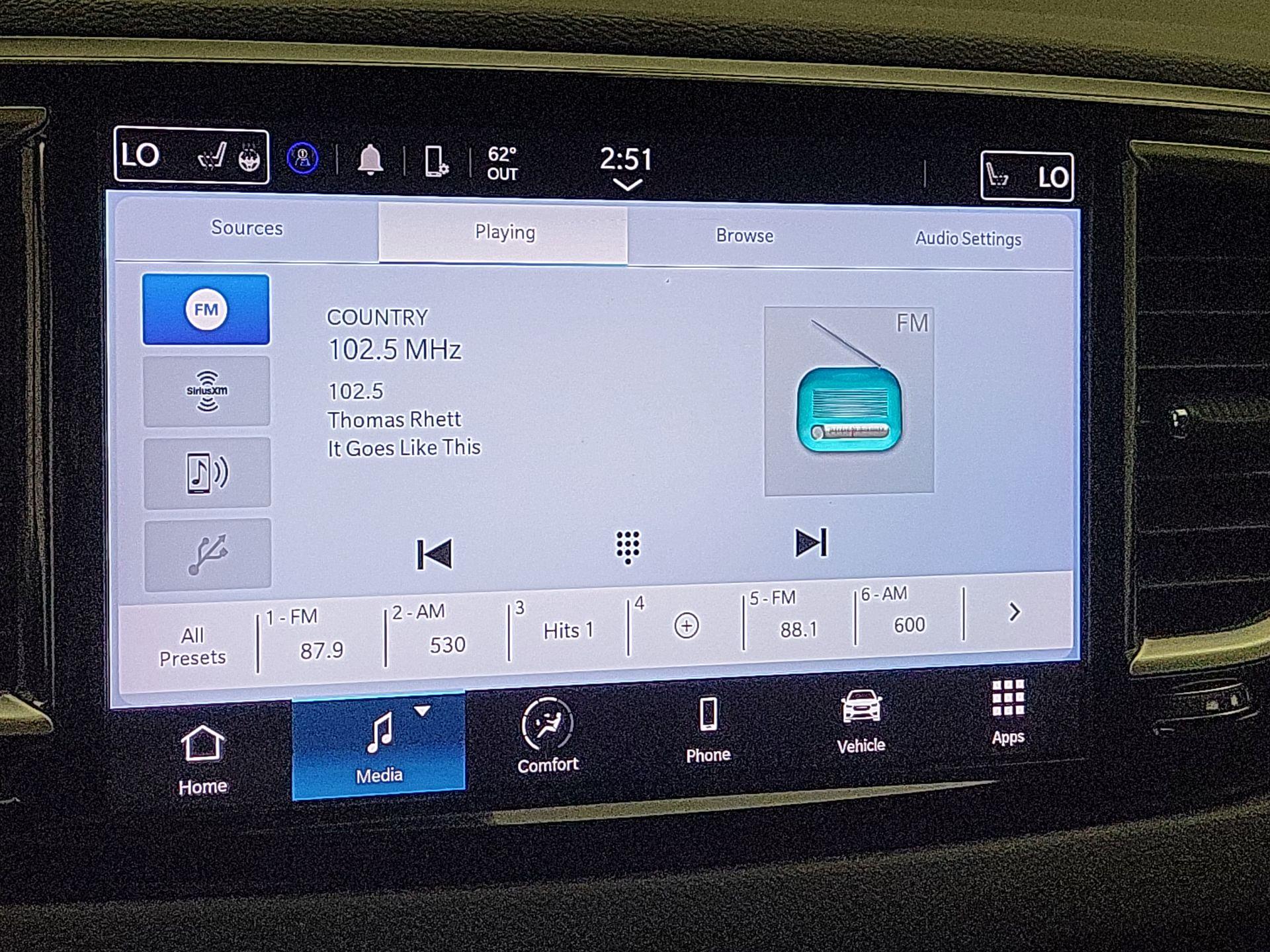 Thumbnail: 2023 Chrysler Pacifica - 15