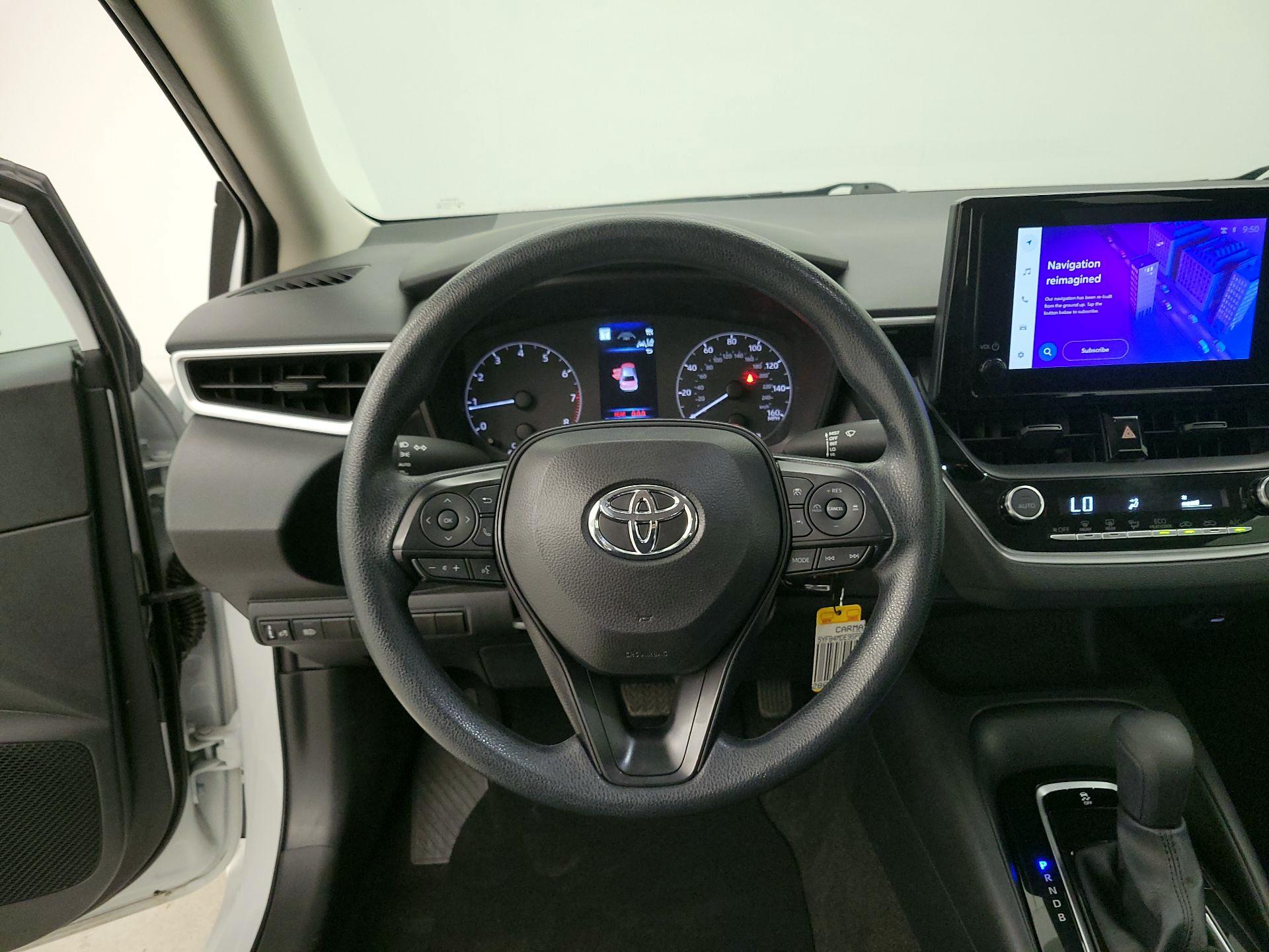 Thumbnail: 2025 Toyota Corolla - 10