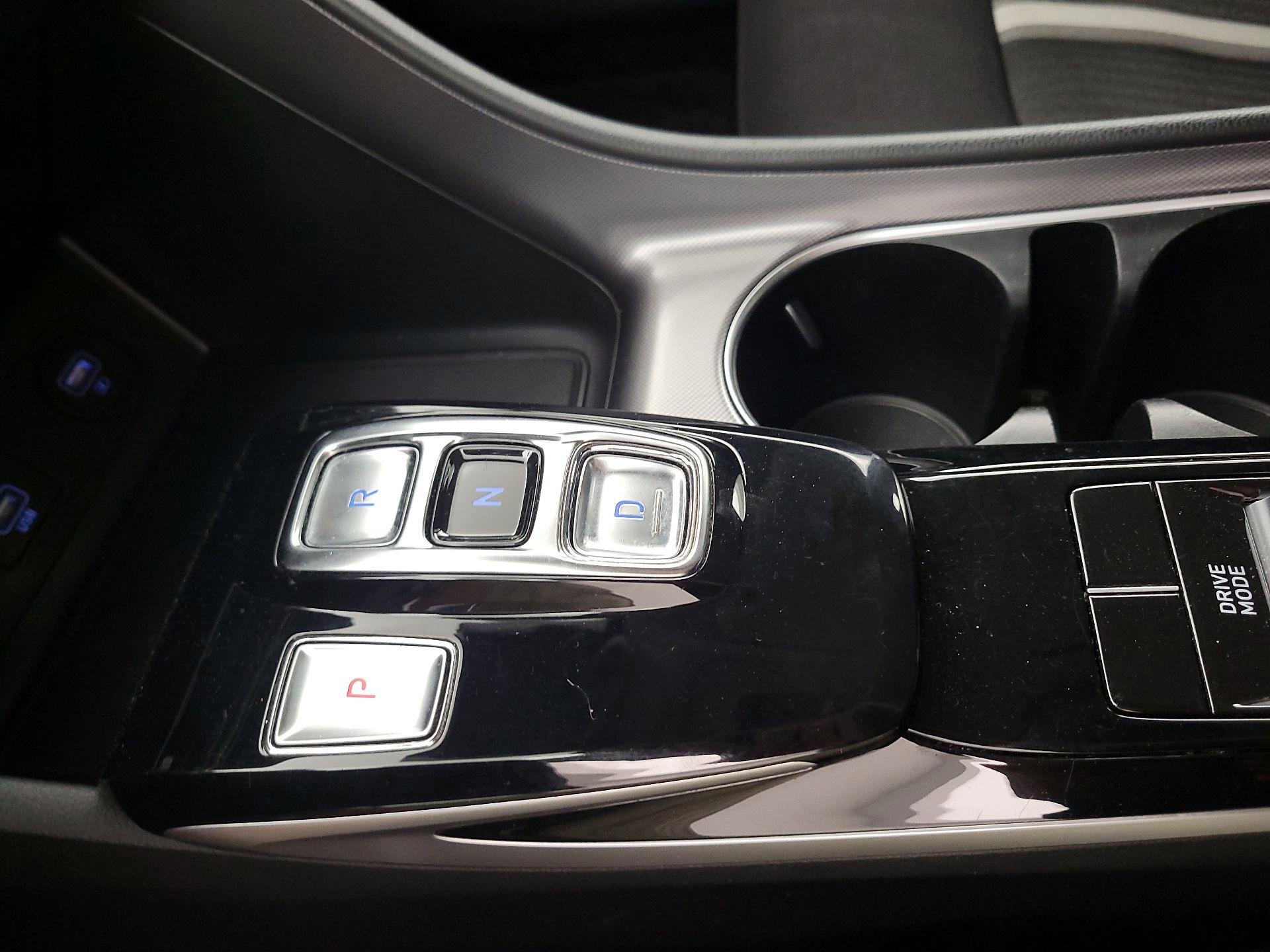 Thumbnail: 2023 Hyundai Sonata - 17