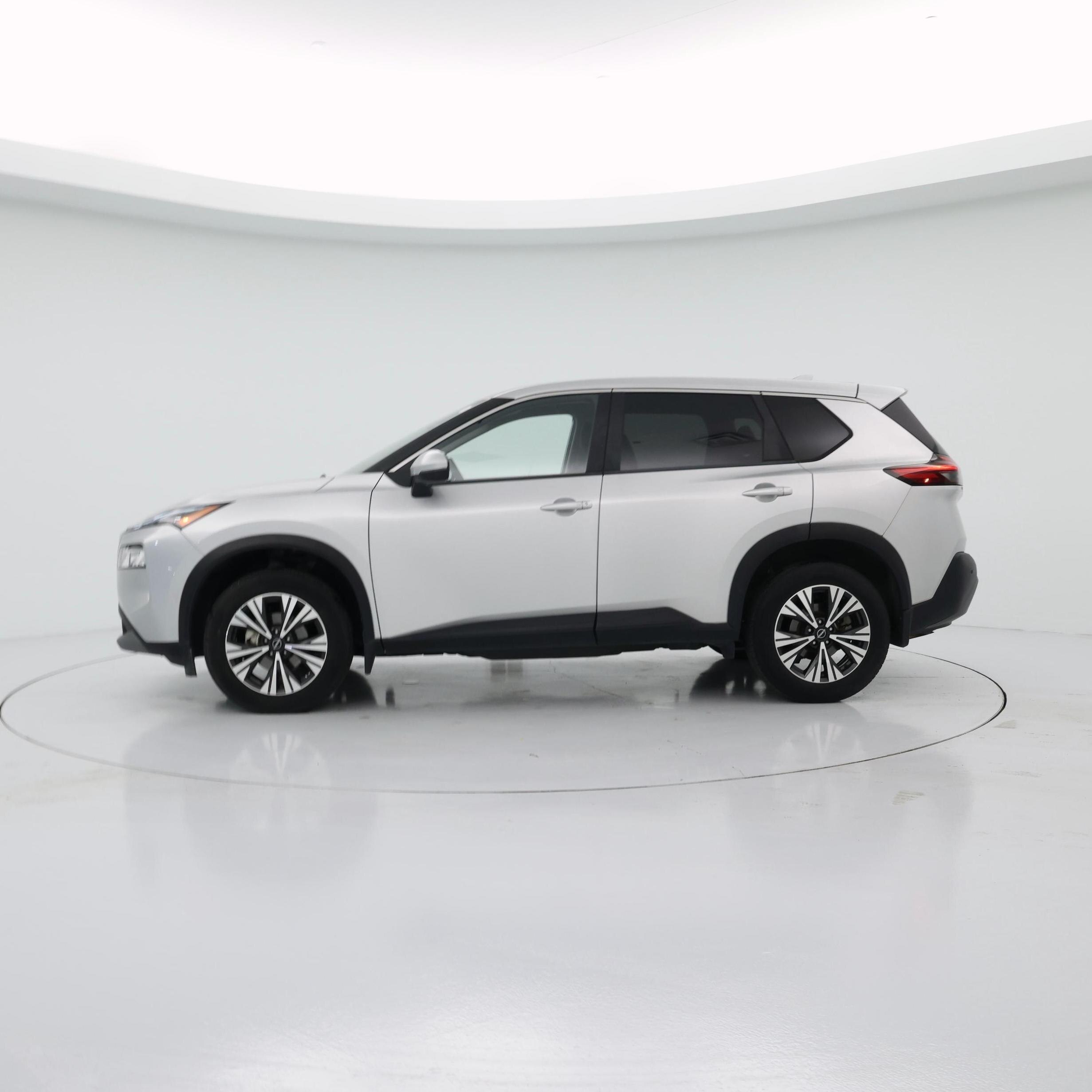 Thumbnail: 2023 Nissan Rogue - 3