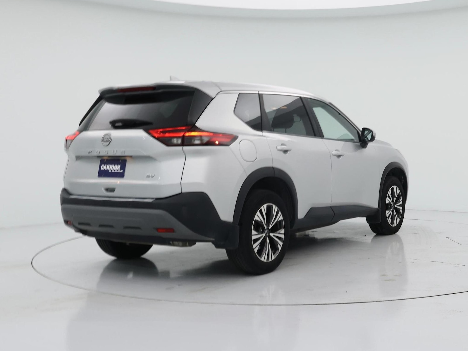 2023 Nissan Rogue SV - Photo 9