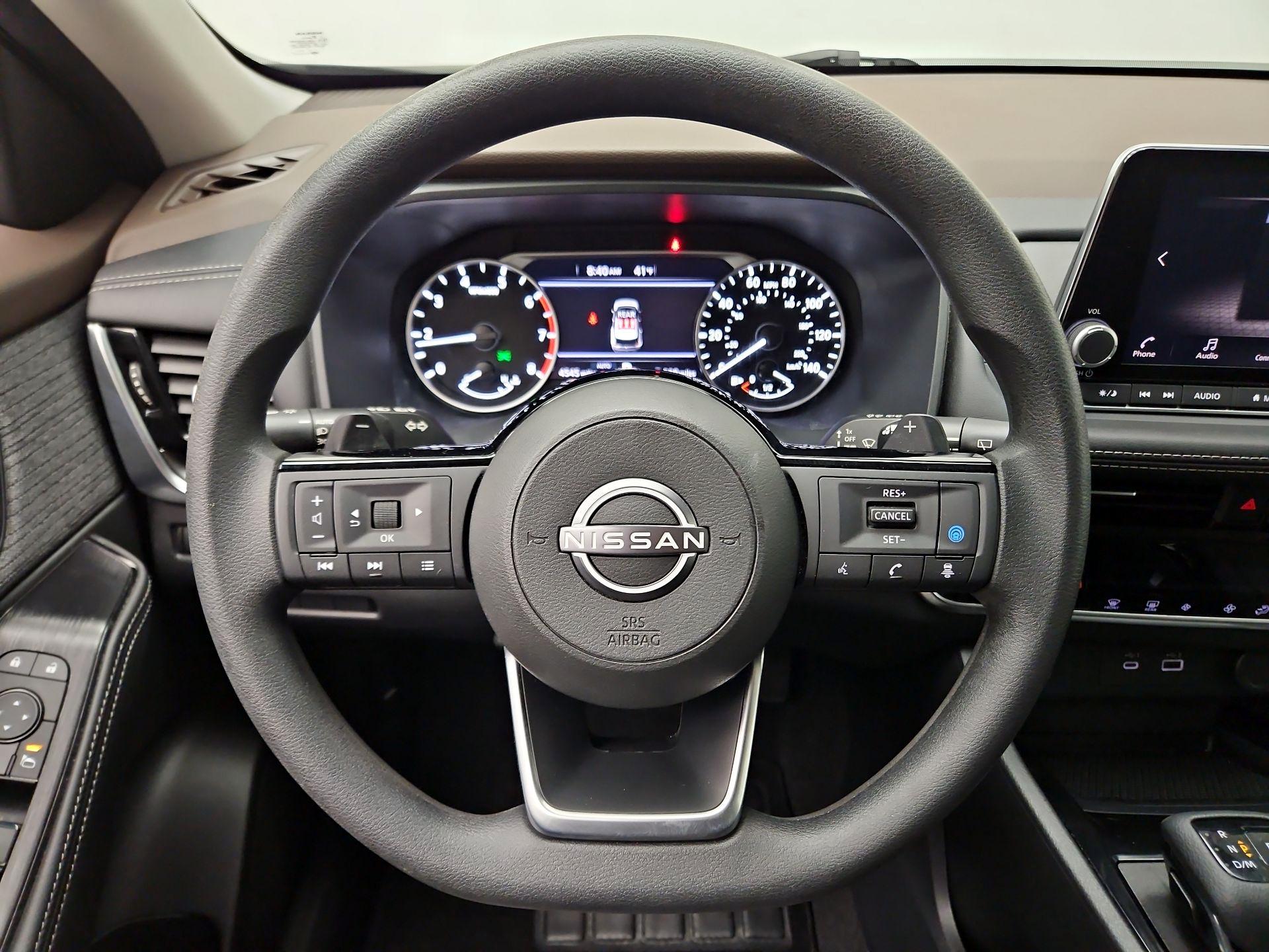 Thumbnail: 2023 Nissan Rogue - 10