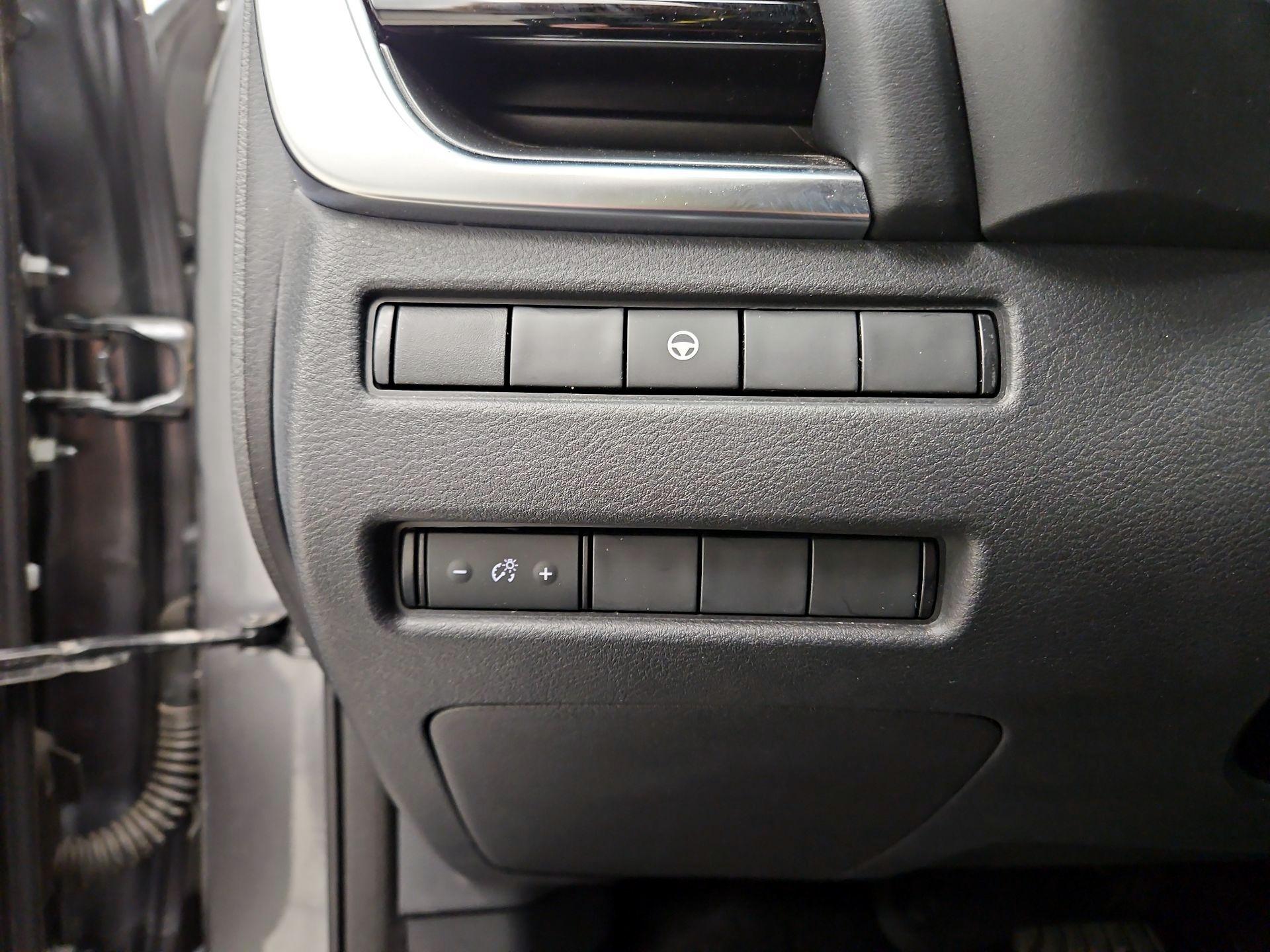 Thumbnail: 2023 Nissan Rogue - 13