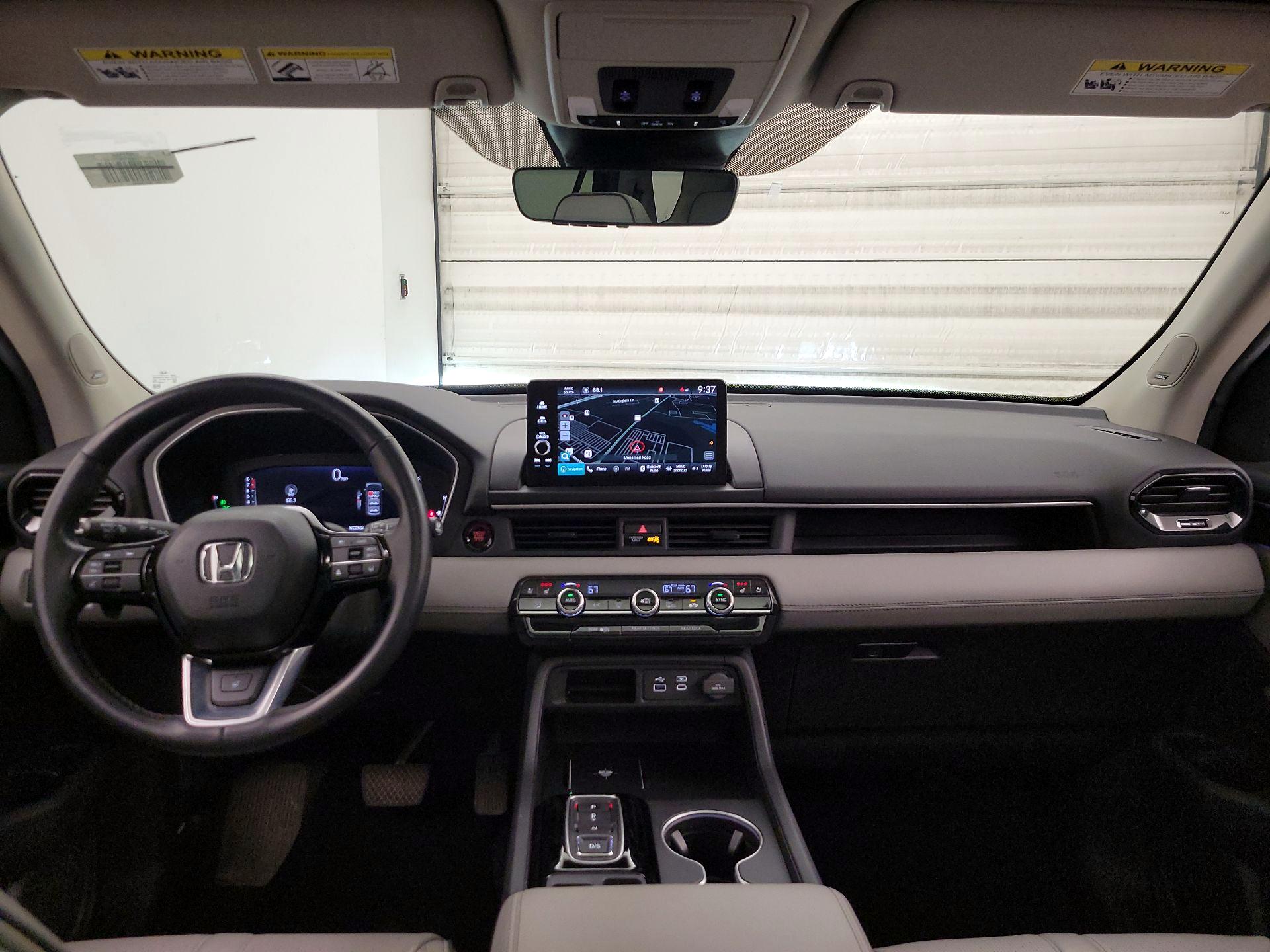 Thumbnail: 2025 Honda Pilot - 9