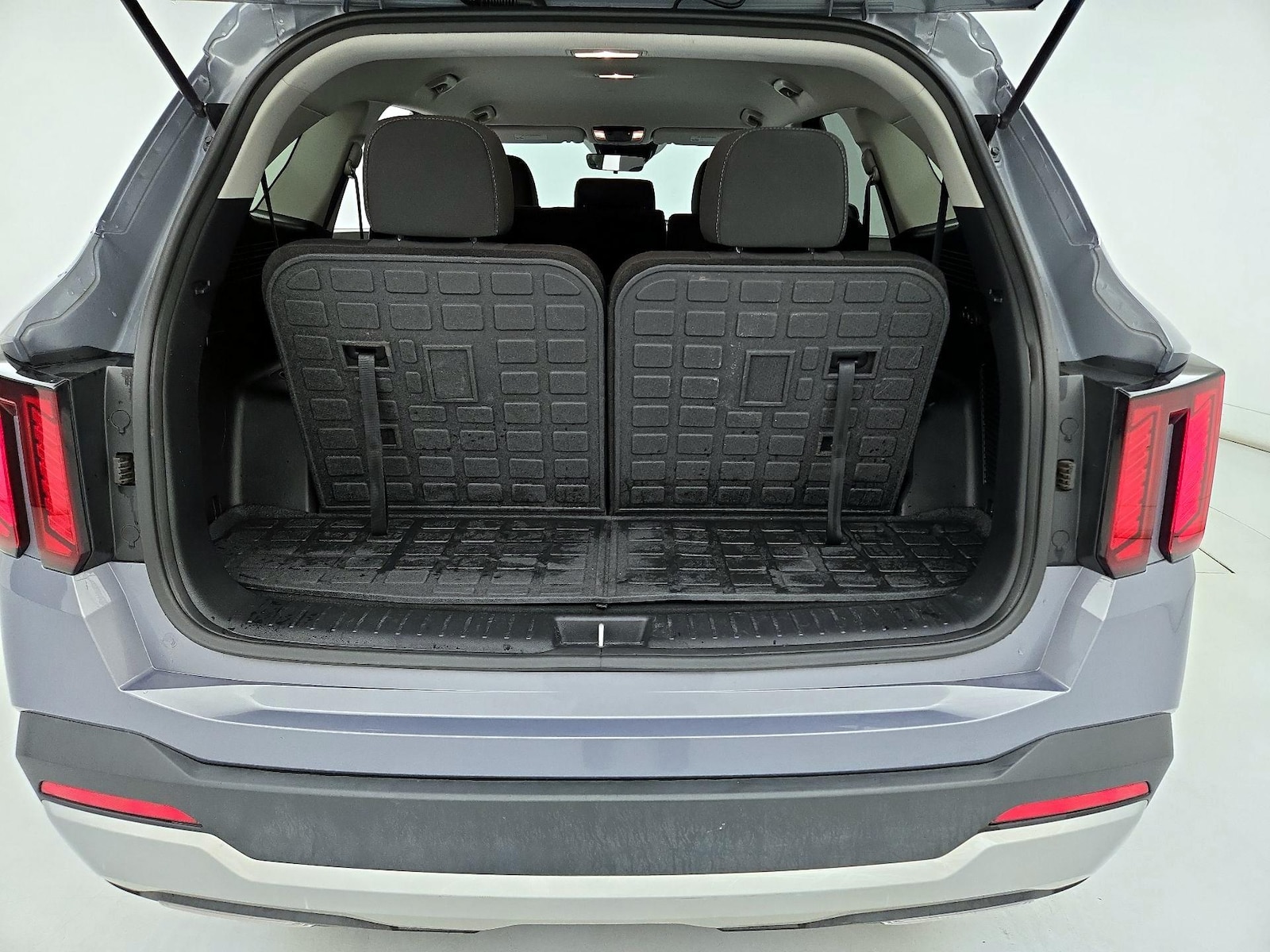 2025 Kia Sorento LX - Photo 22