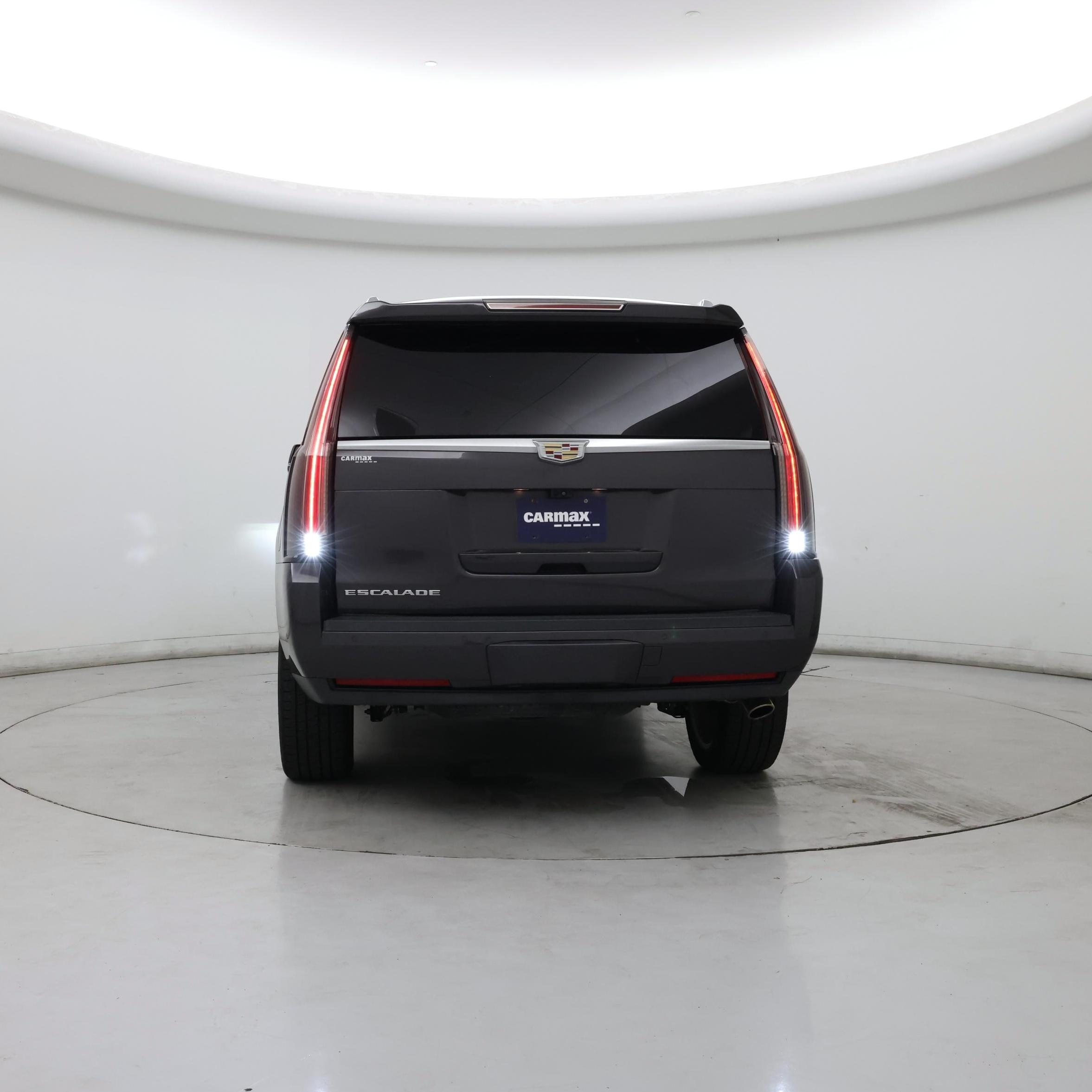 Thumbnail: 2017 Cadillac Escalade - 6