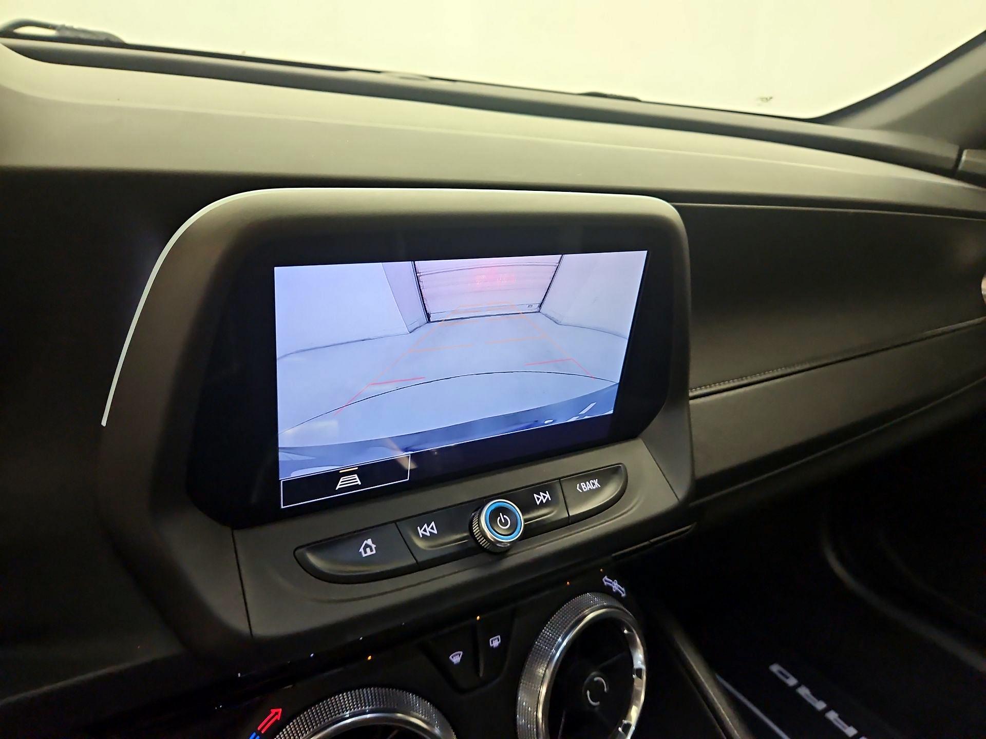 Thumbnail: 2021 Chevrolet Camaro - 14