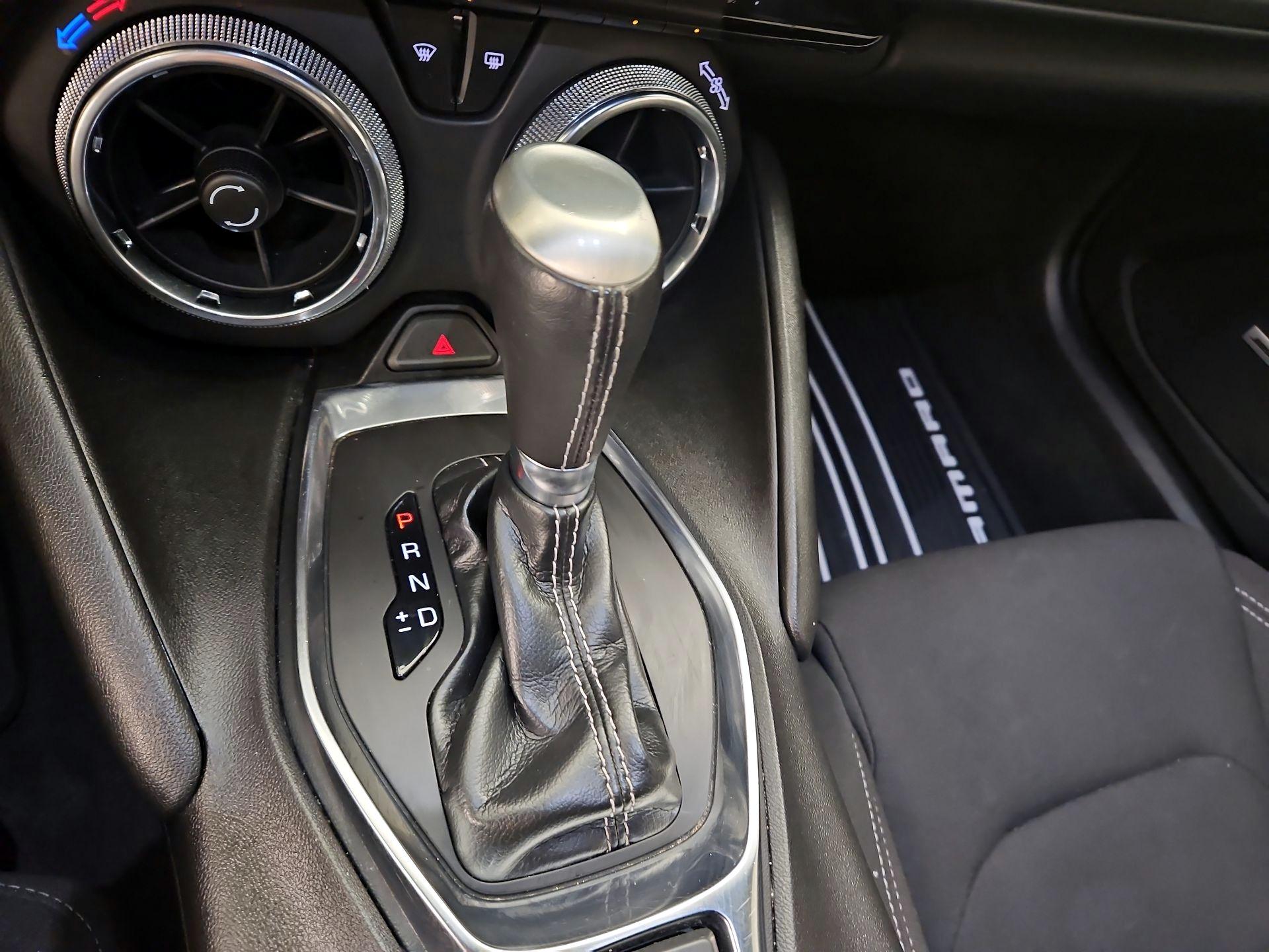 Thumbnail: 2021 Chevrolet Camaro - 17