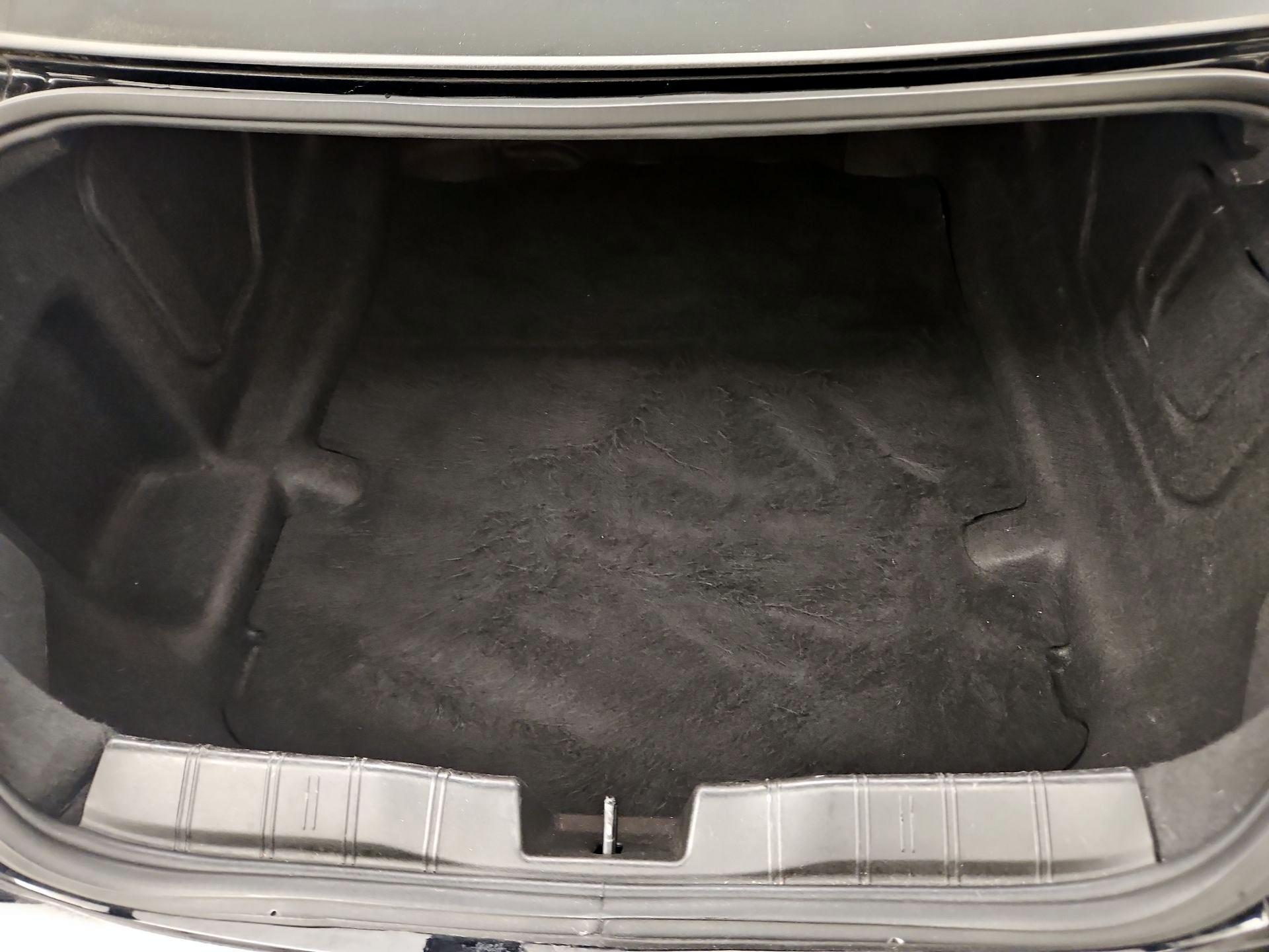 Thumbnail: 2021 Chevrolet Camaro - 18