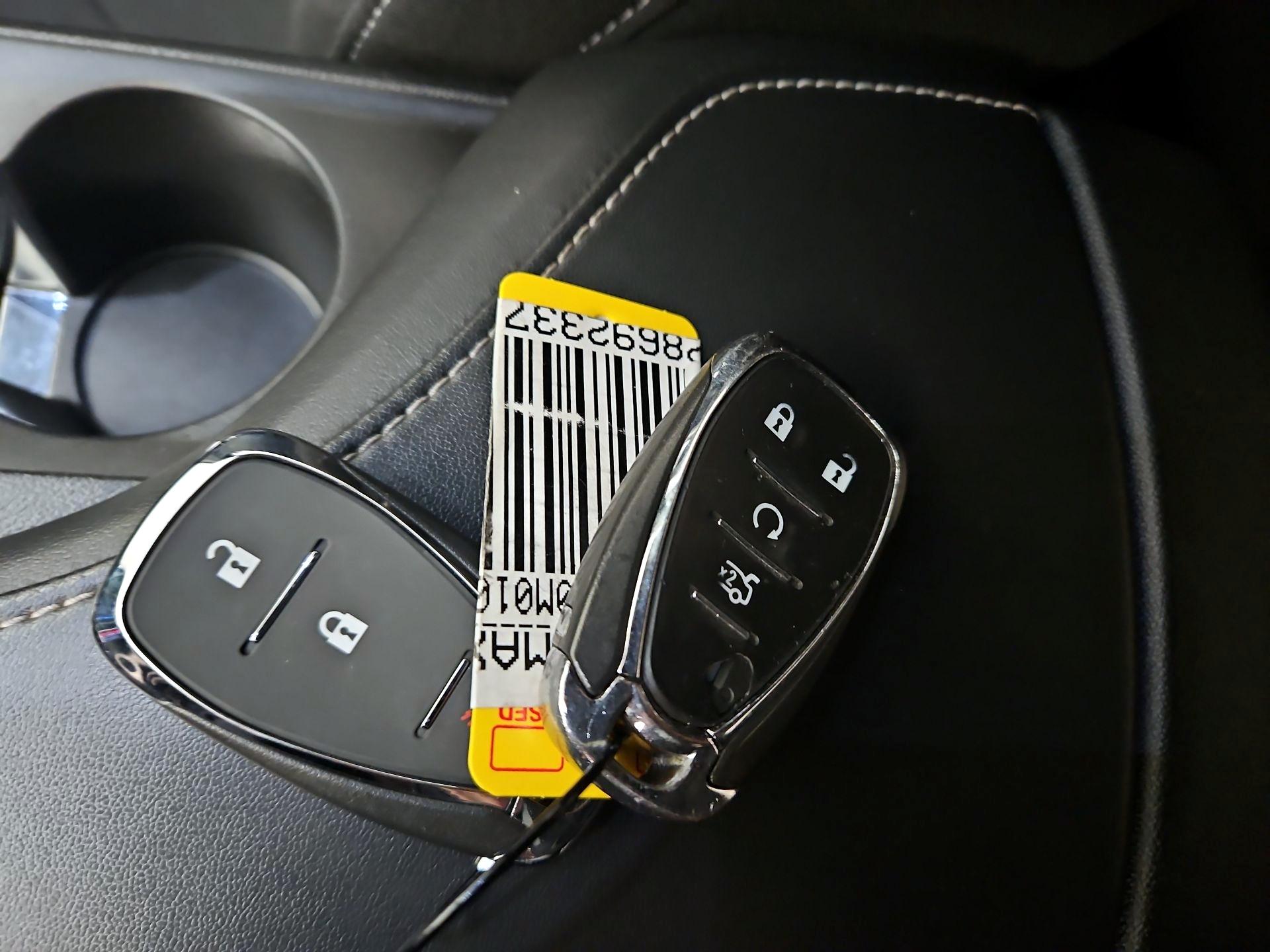 Thumbnail: 2021 Chevrolet Camaro - 20