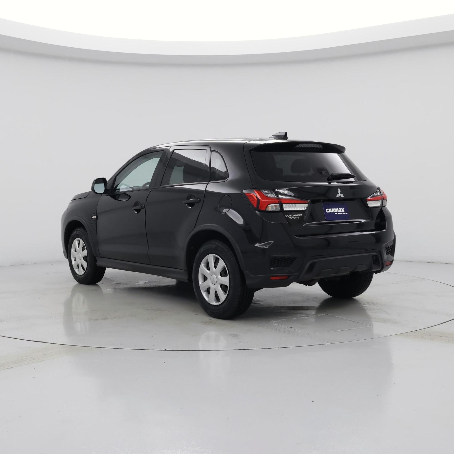 Thumbnail: 2021 Mitsubishi Outlander Sport - 2