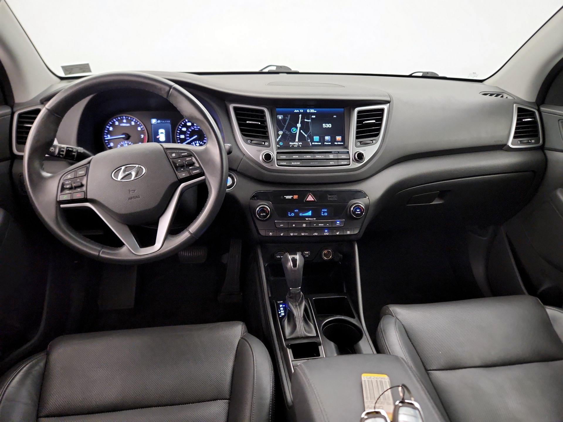 Thumbnail: 2016 Hyundai Tucson - 9