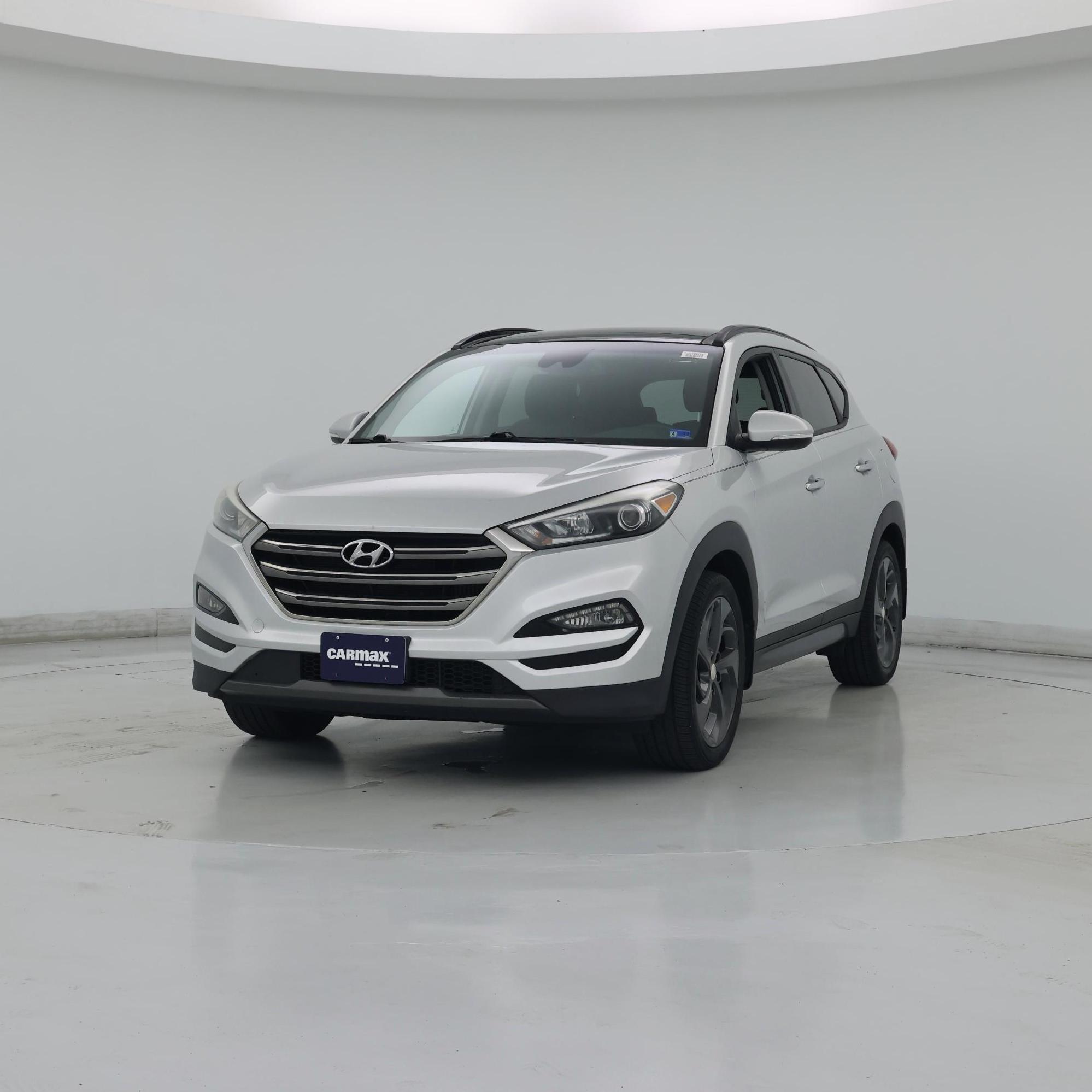 Thumbnail: 2016 Hyundai Tucson - 4
