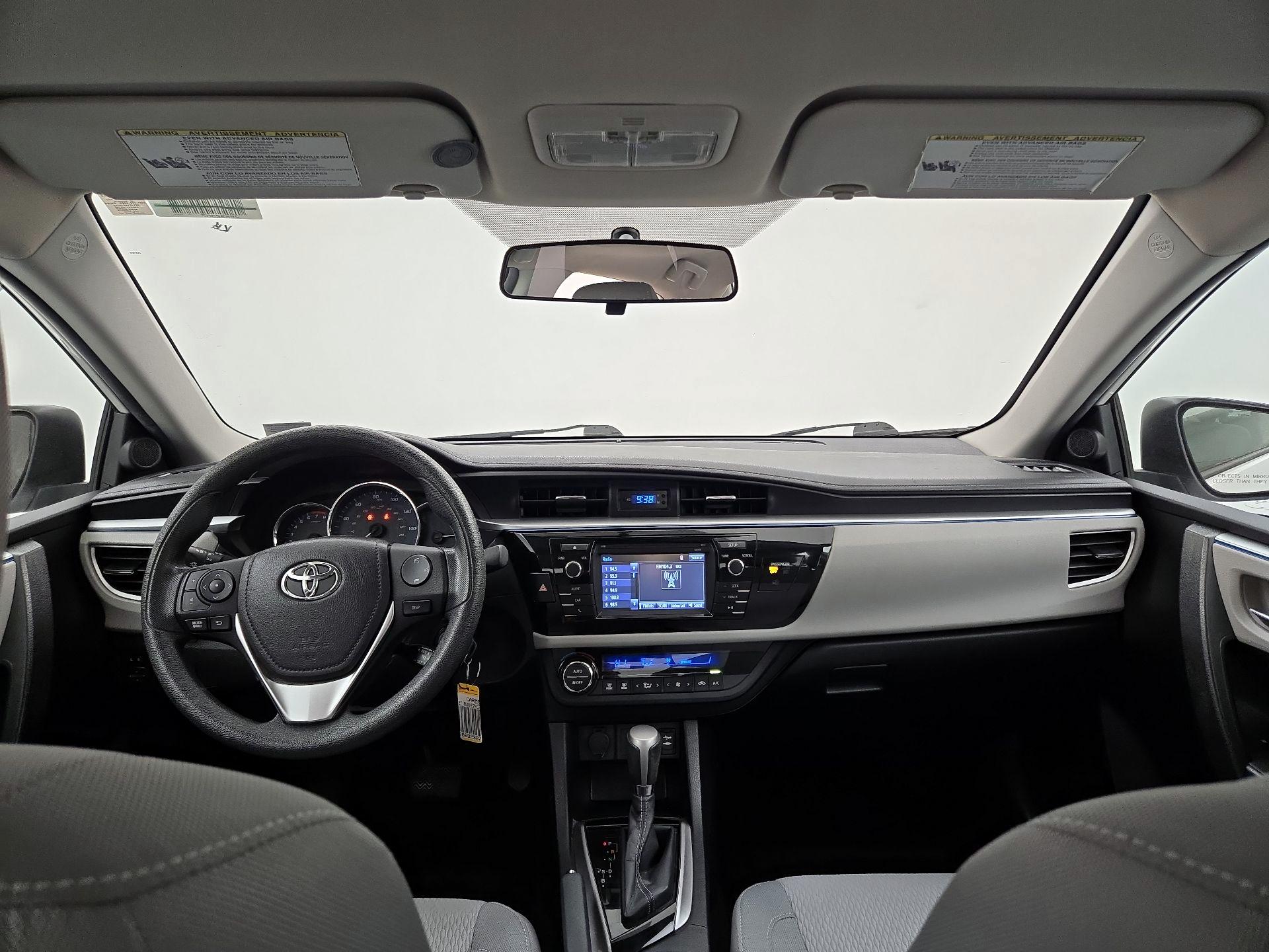 Thumbnail: 2015 Toyota Corolla - 9