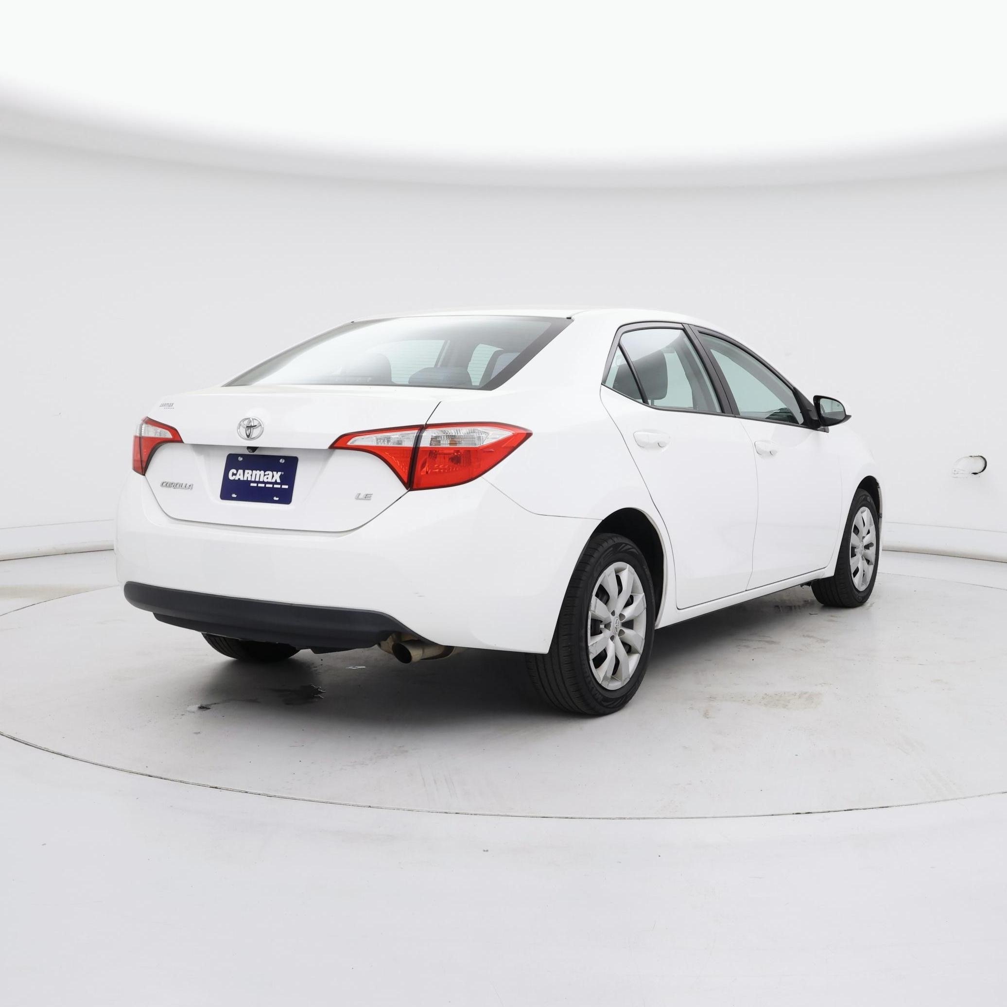 Thumbnail: 2015 Toyota Corolla - 8