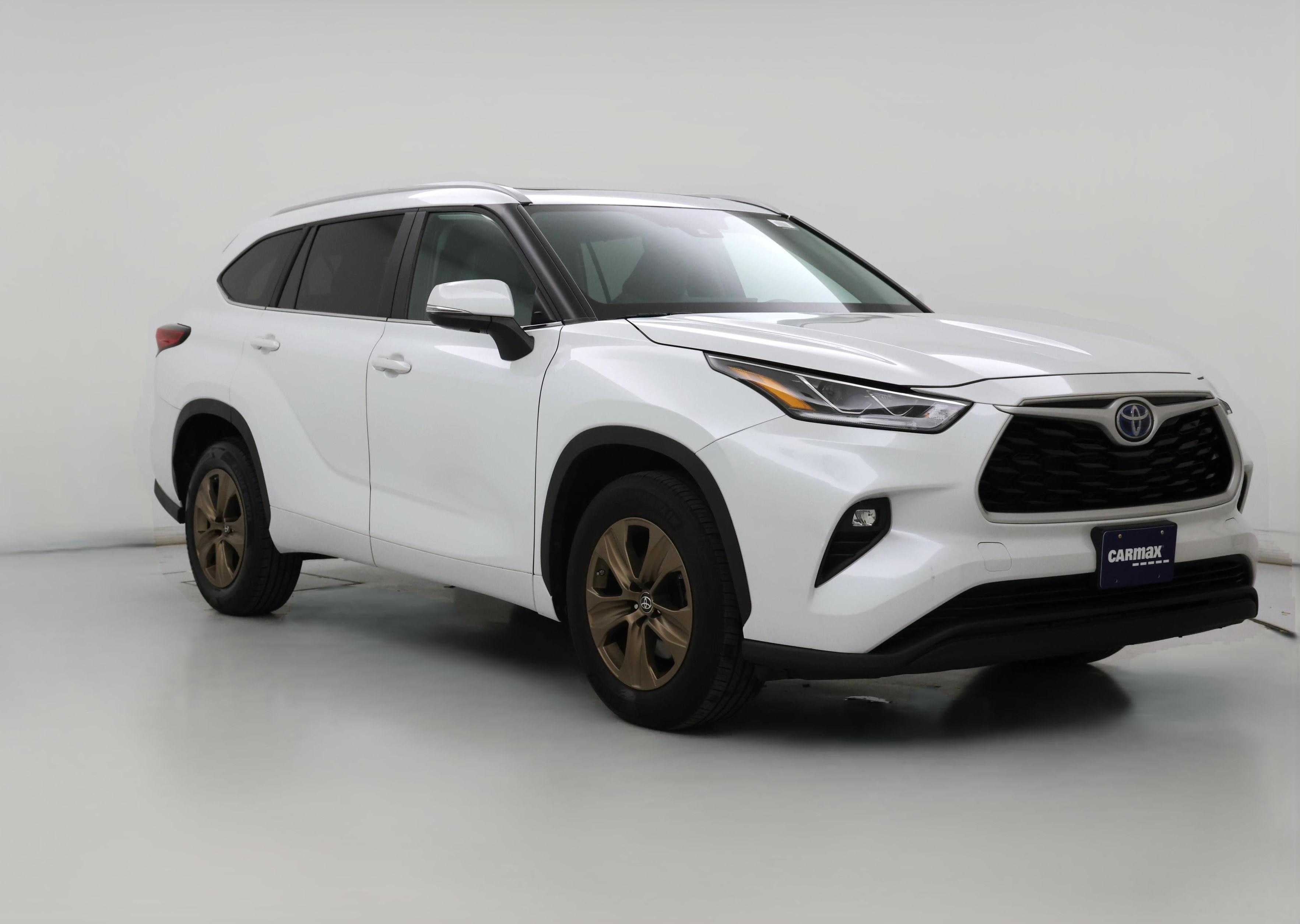 Thumbnail: 2023 Toyota Highlander - 1