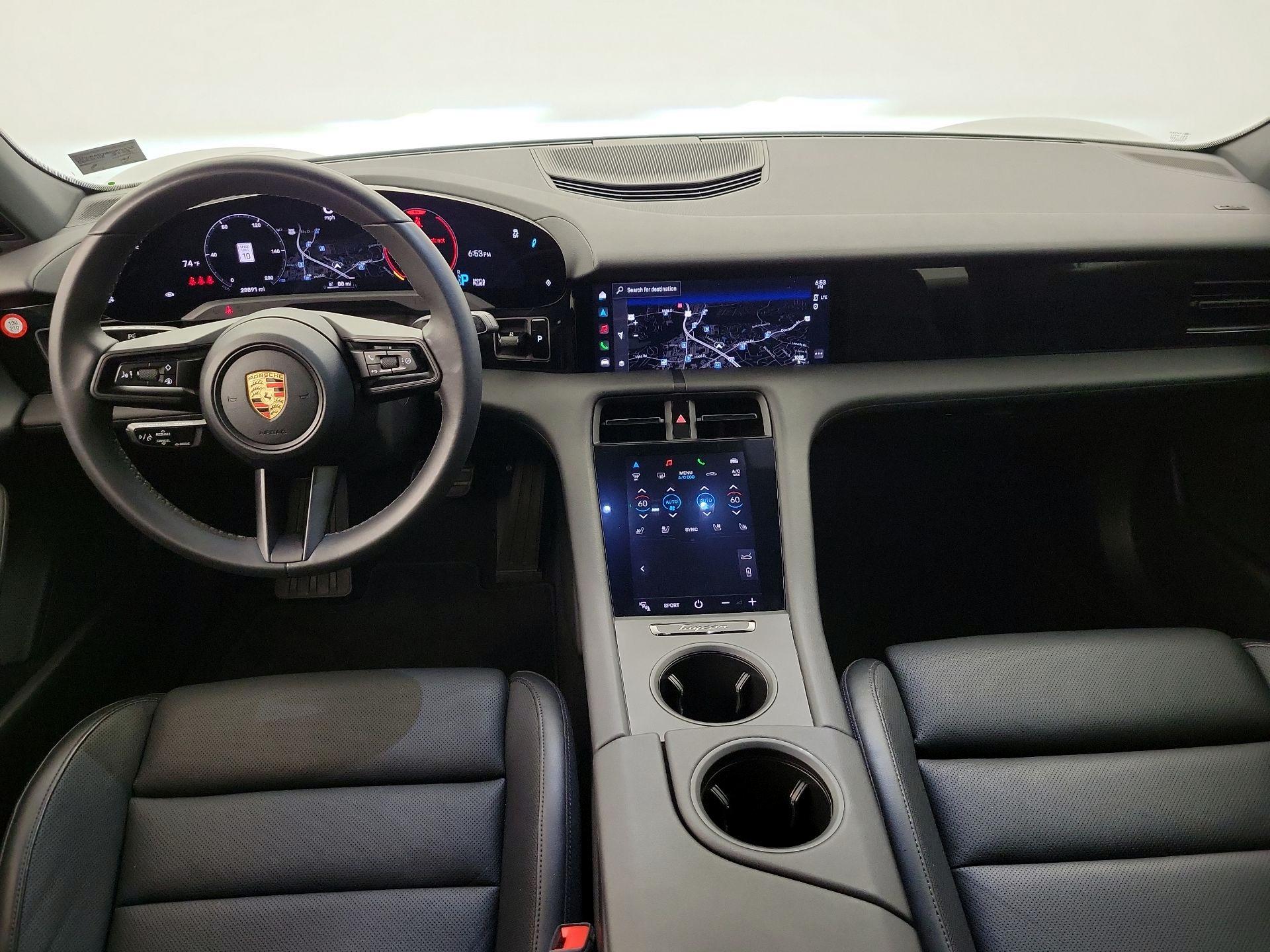 Thumbnail: 2023 Porsche Taycan - 9