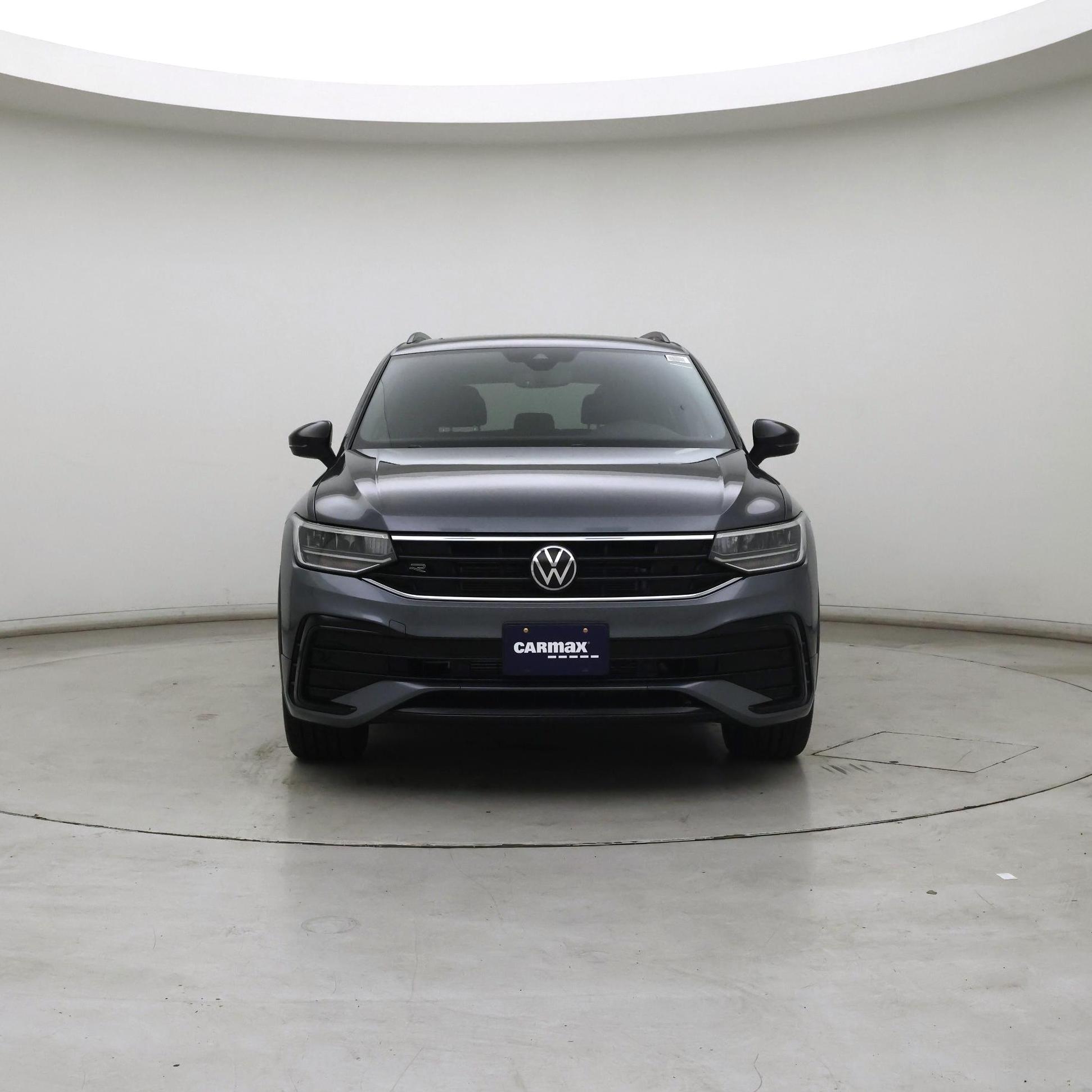 Thumbnail: 2023 Volkswagen Tiguan - 5
