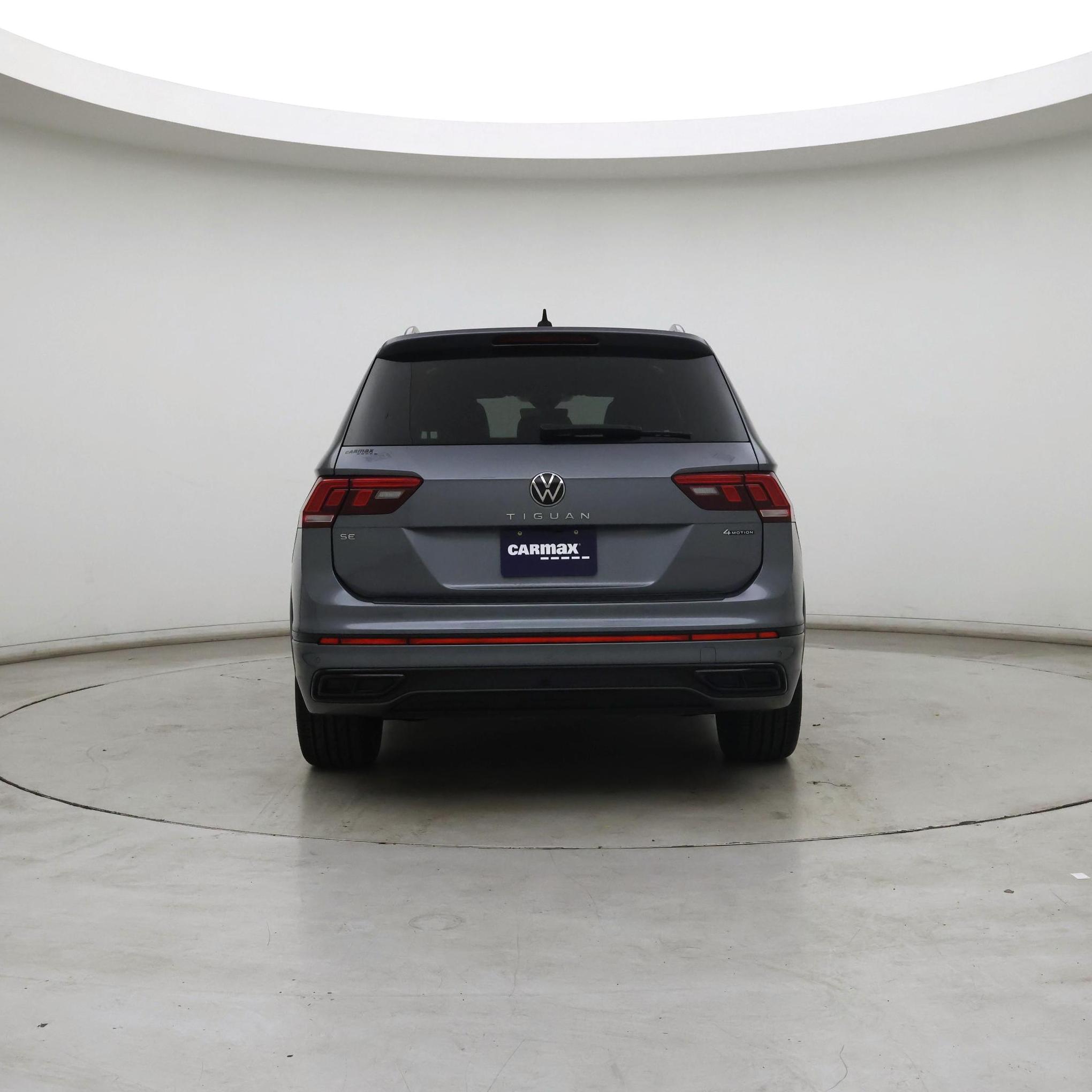 Thumbnail: 2023 Volkswagen Tiguan - 6