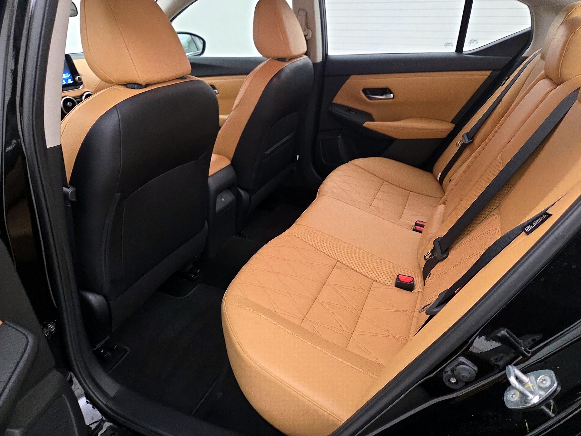 Thumbnail: 2023 Nissan Sentra - 18