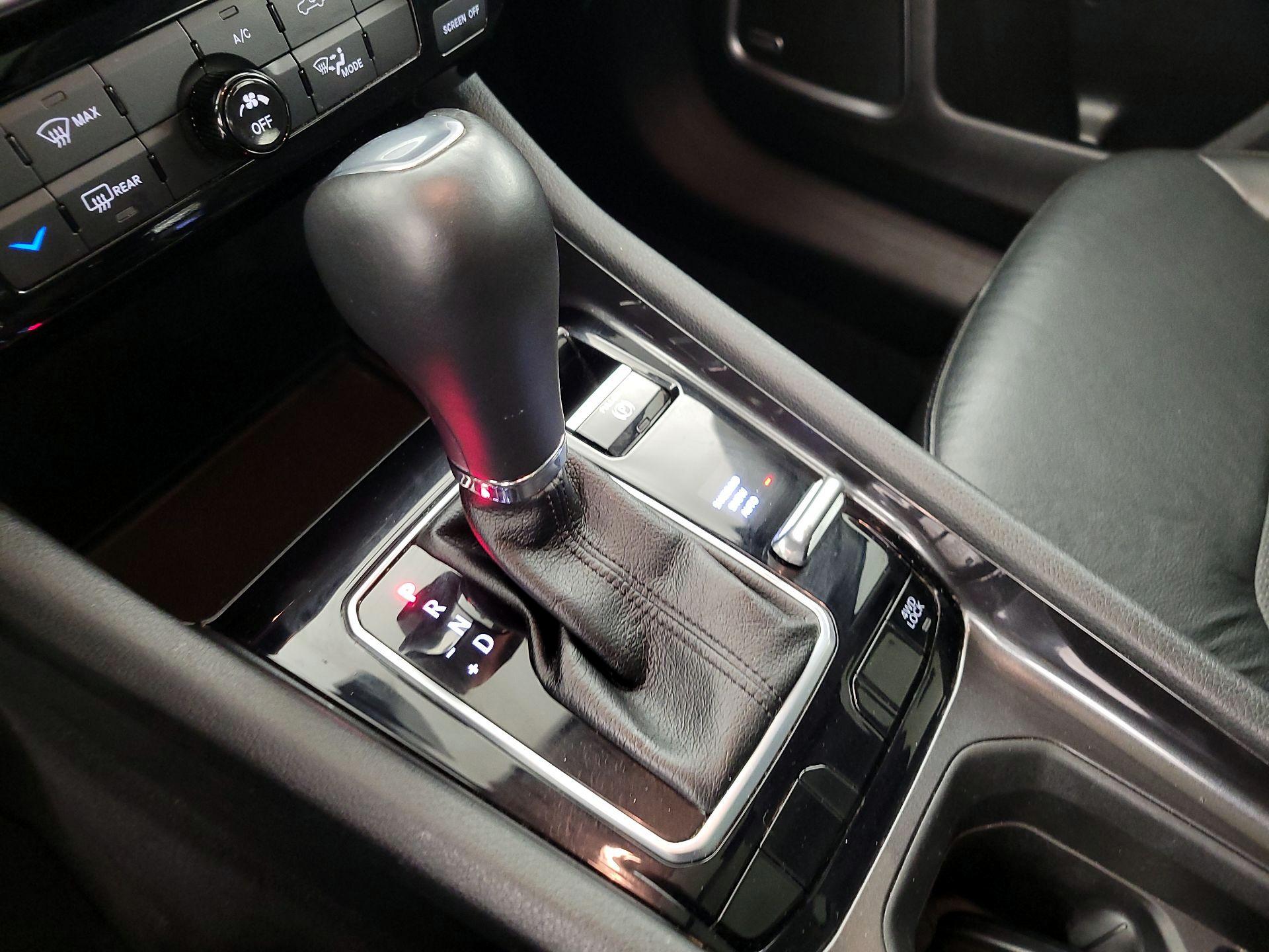 Thumbnail: 2022 Jeep Compass - 17