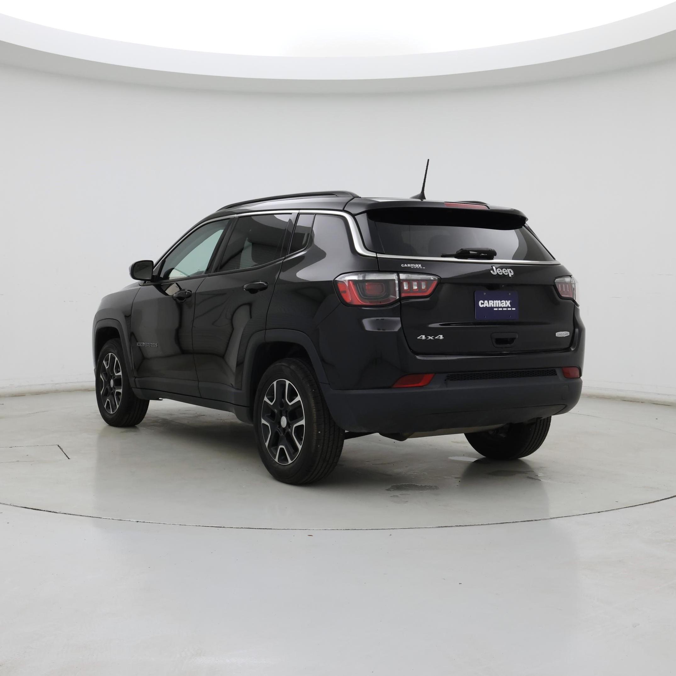 Thumbnail: 2022 Jeep Compass - 2
