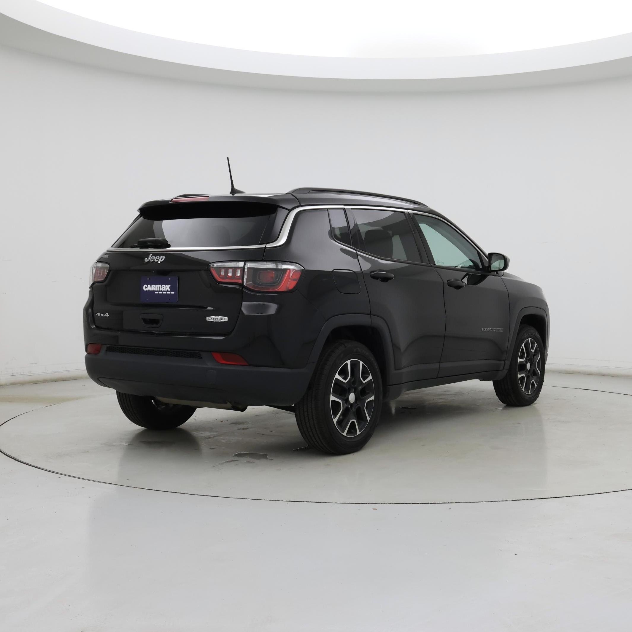 Thumbnail: 2022 Jeep Compass - 8