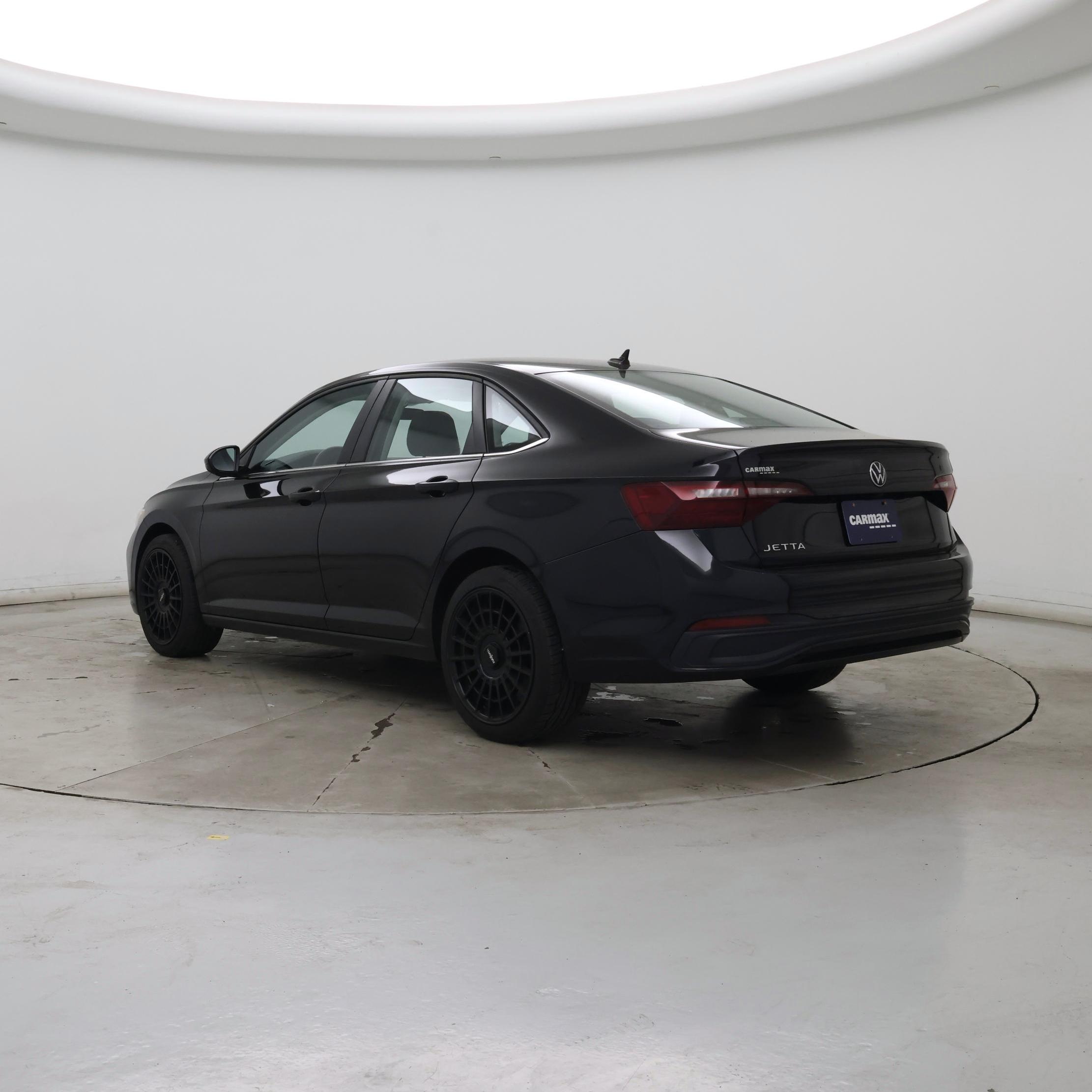 Thumbnail: 2024 Volkswagen Jetta - 2