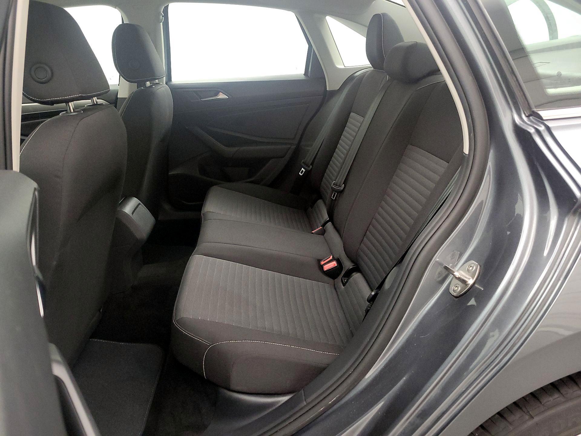 Thumbnail: 2024 Volkswagen Jetta - 19