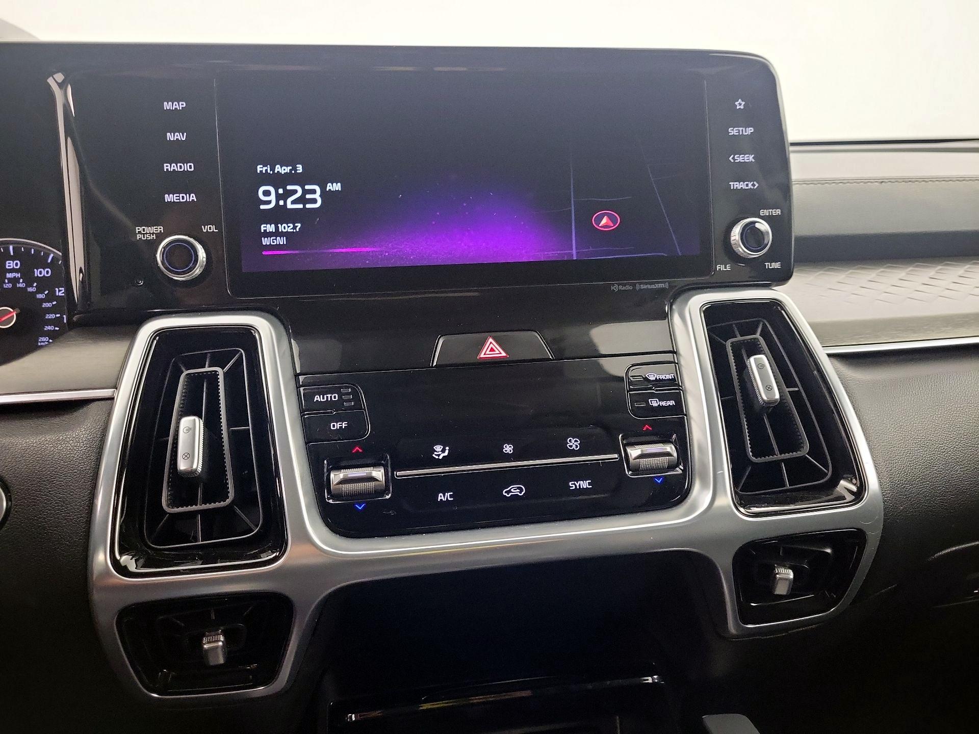 Thumbnail: 2022 Kia Sorento - 15