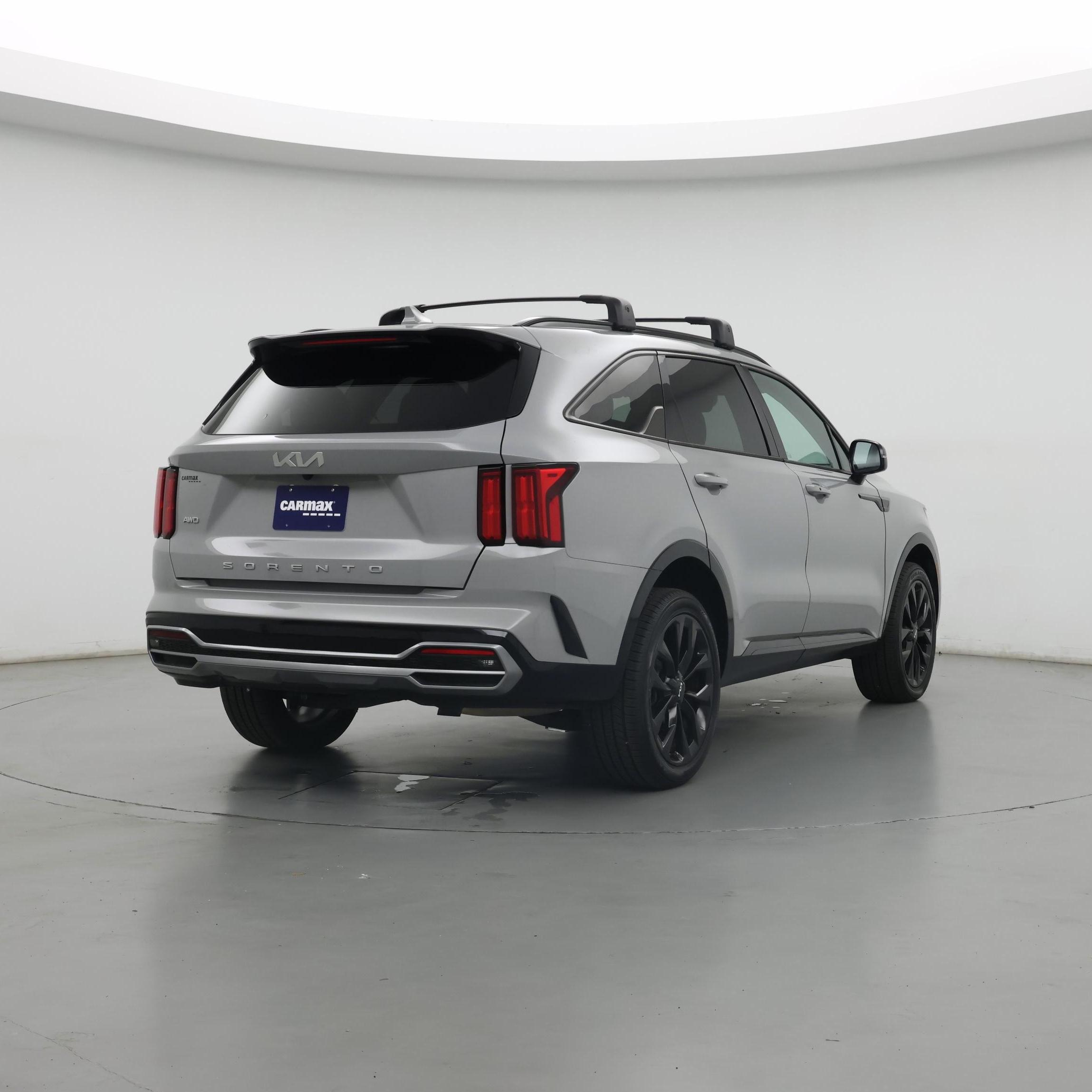 Thumbnail: 2022 Kia Sorento - 8