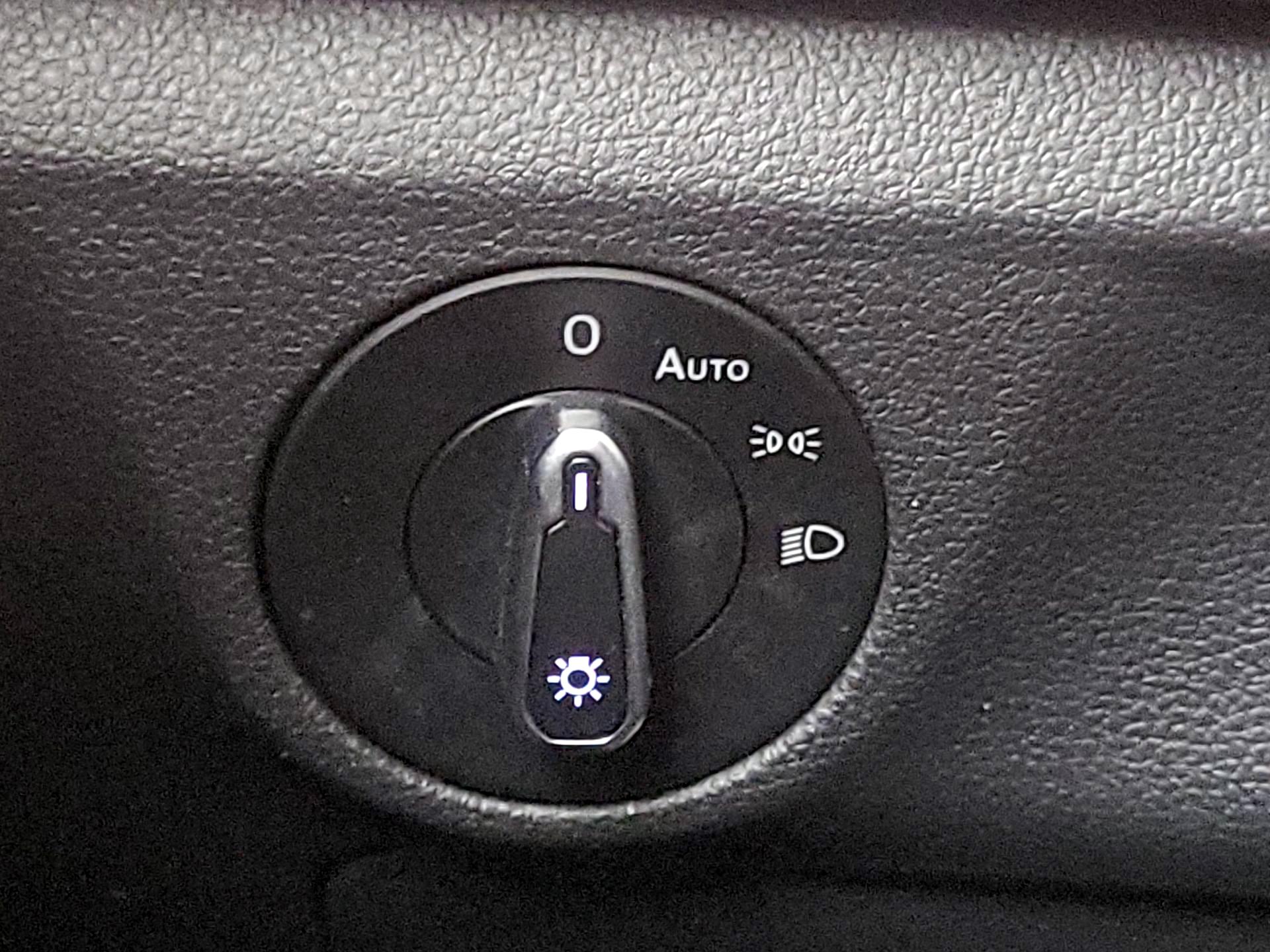 Thumbnail: 2024 Volkswagen Jetta - 13