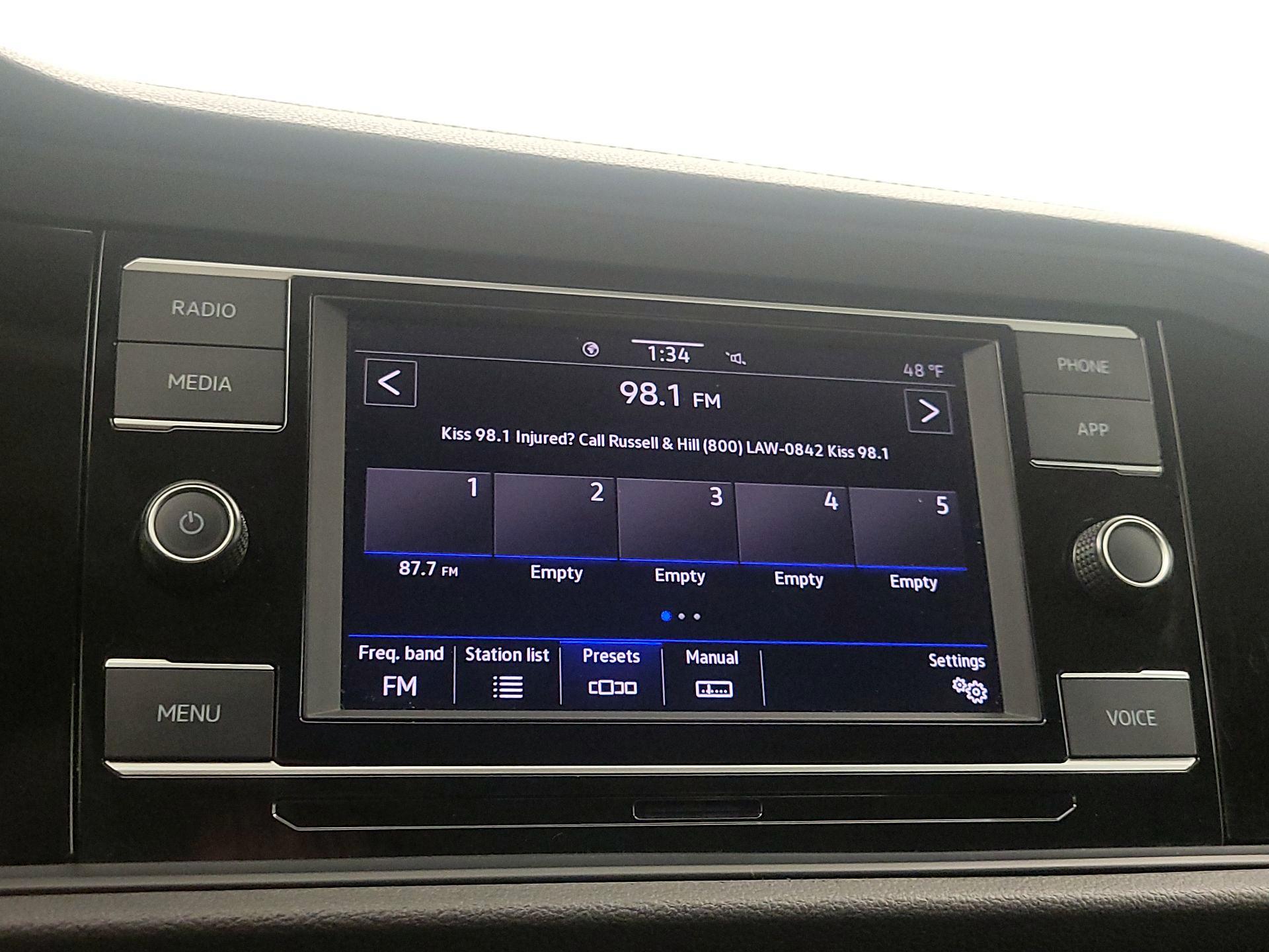 Thumbnail: 2024 Volkswagen Jetta - 15