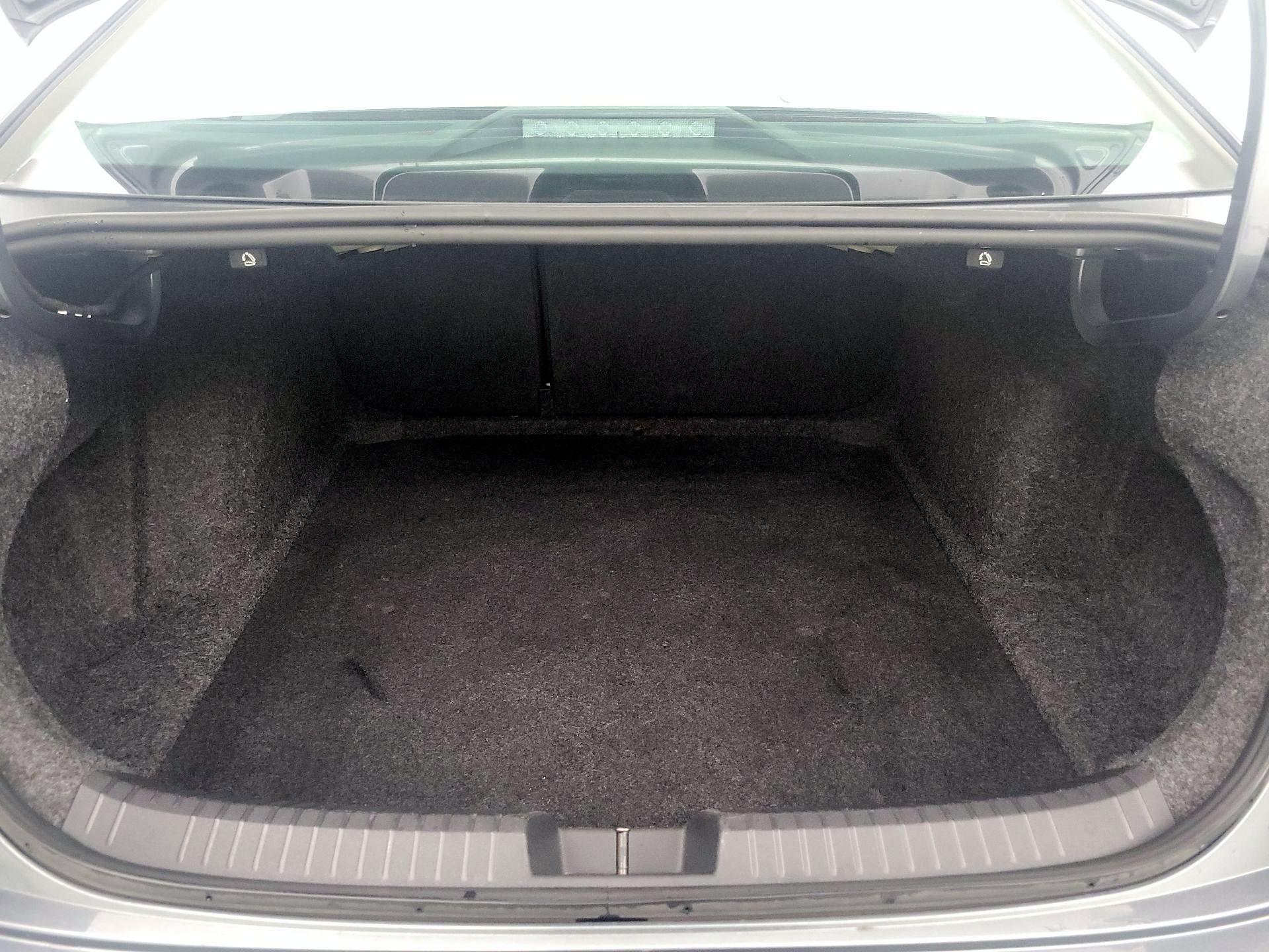 Thumbnail: 2024 Volkswagen Jetta - 20