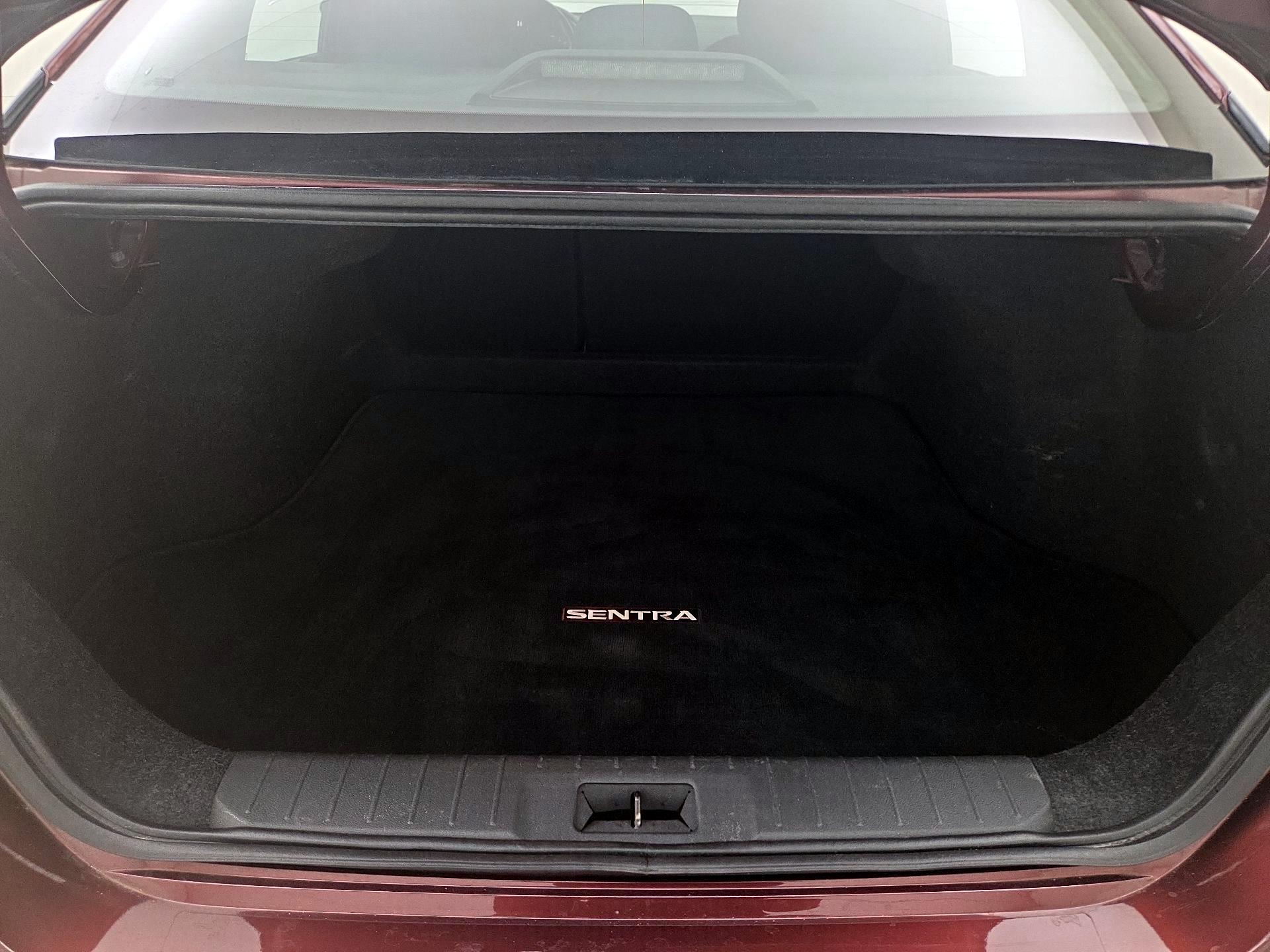 Thumbnail: 2022 Nissan Sentra - 20