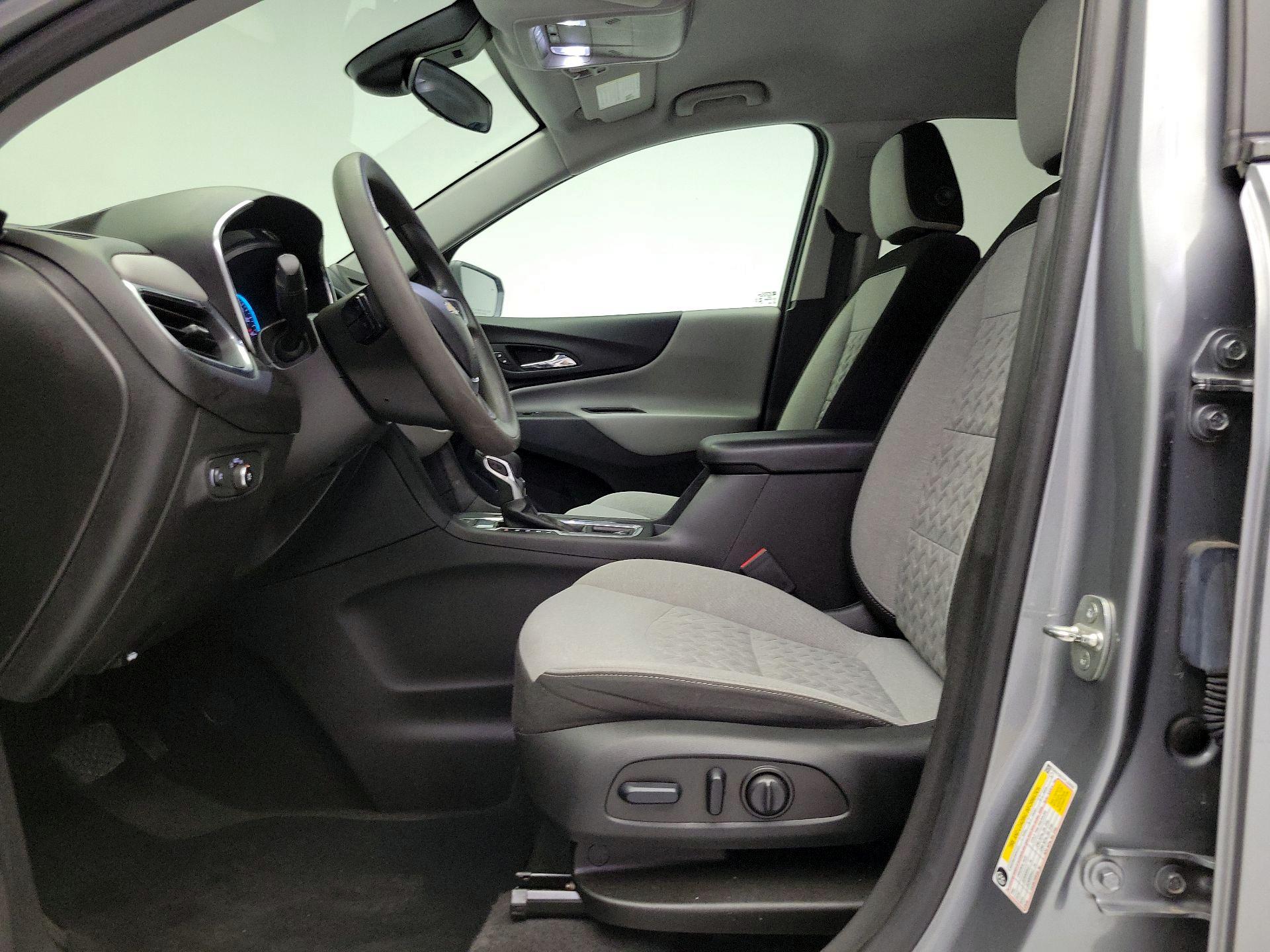 Thumbnail: 2023 Chevrolet Equinox - 11