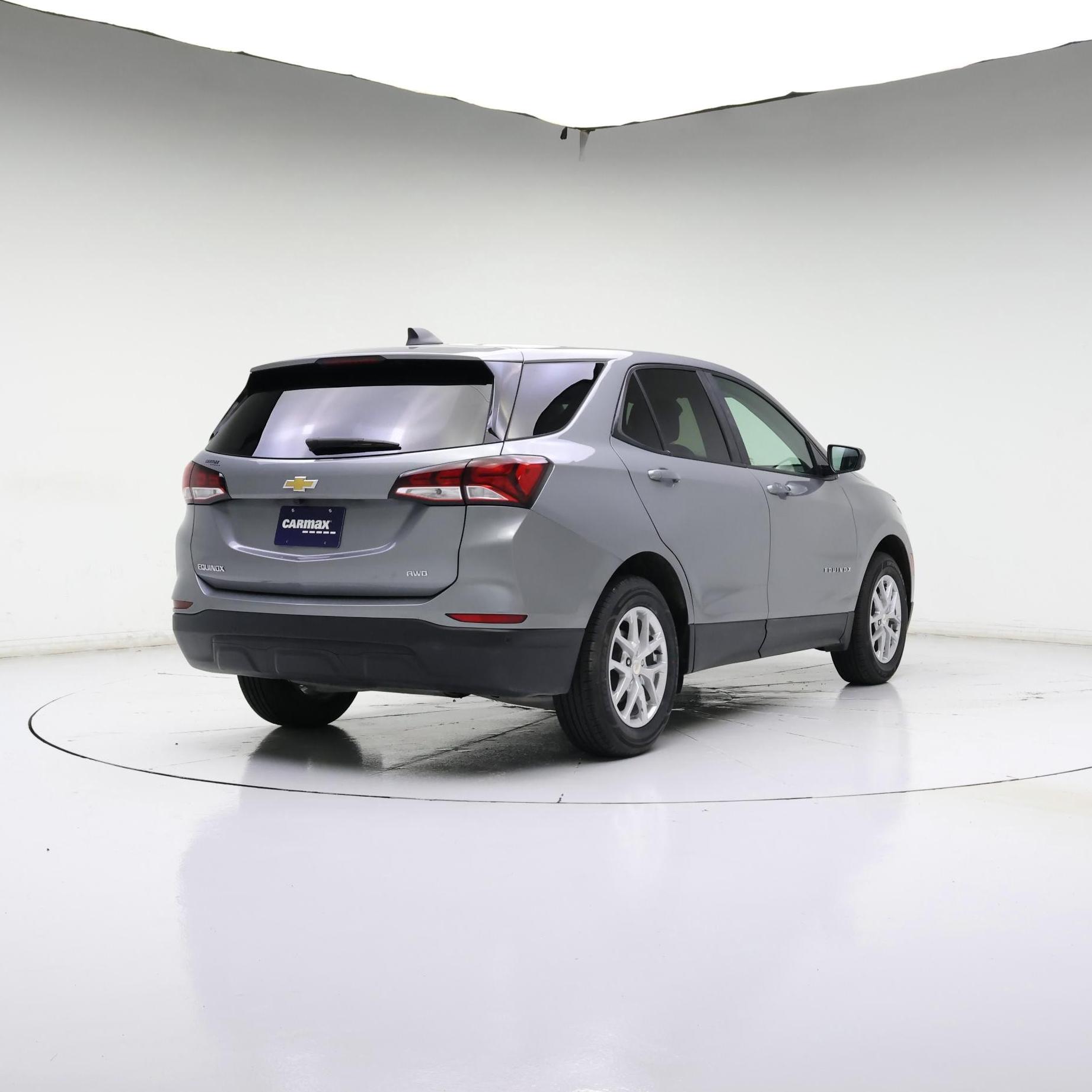 Thumbnail: 2023 Chevrolet Equinox - 4