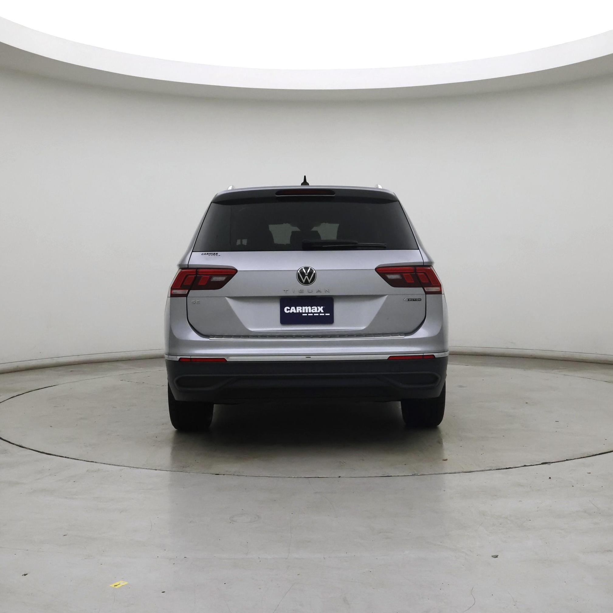 Thumbnail: 2023 Volkswagen Tiguan - 6