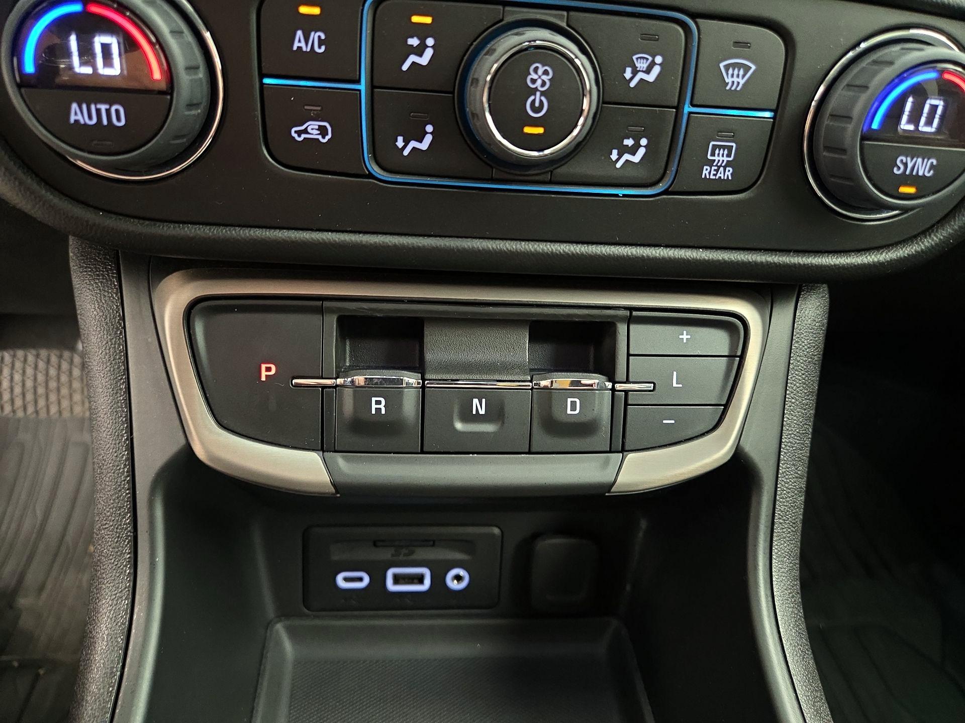 Thumbnail: 2022 GMC Terrain - 18