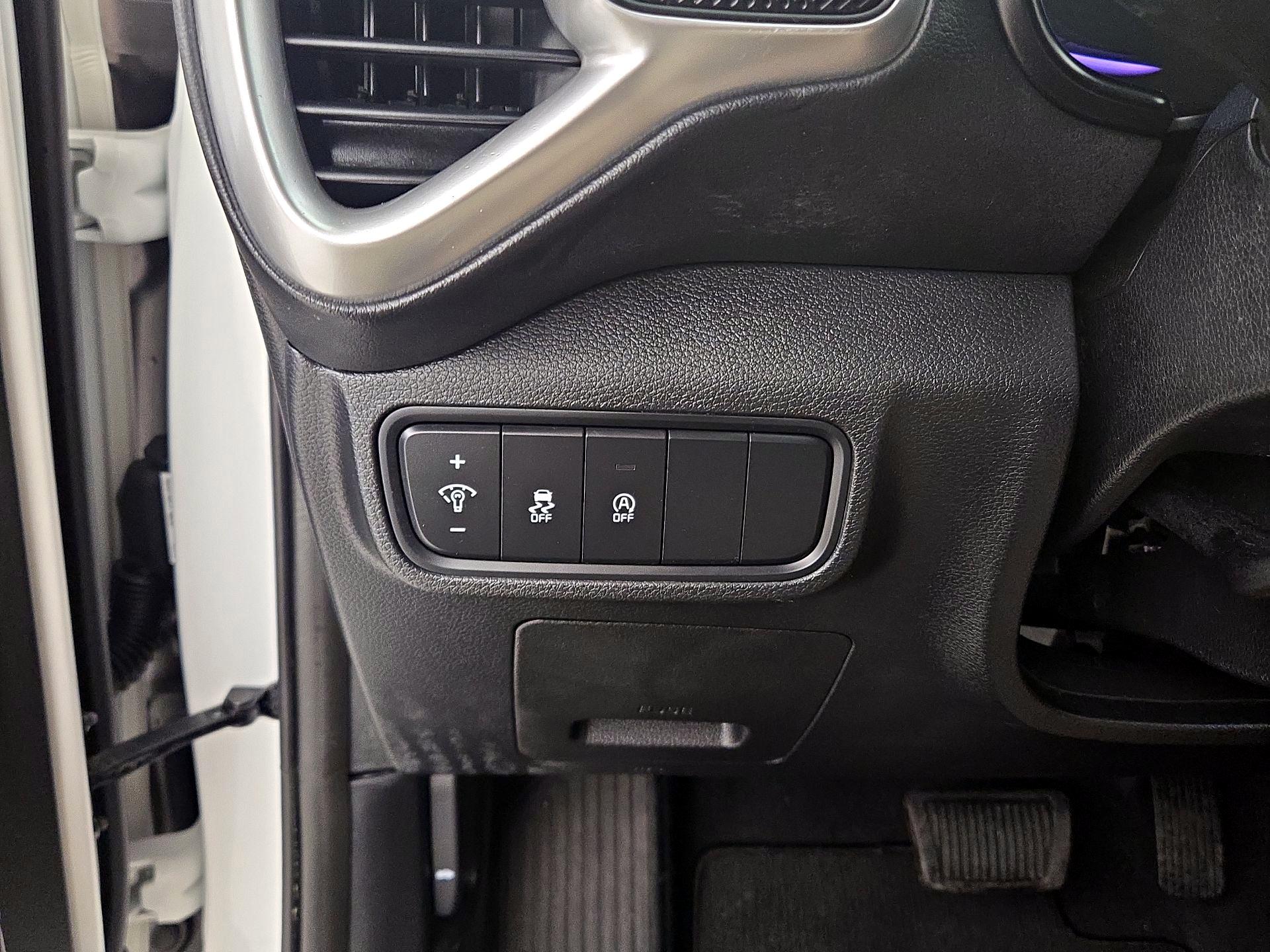 Thumbnail: 2025 Kia Soul - 13