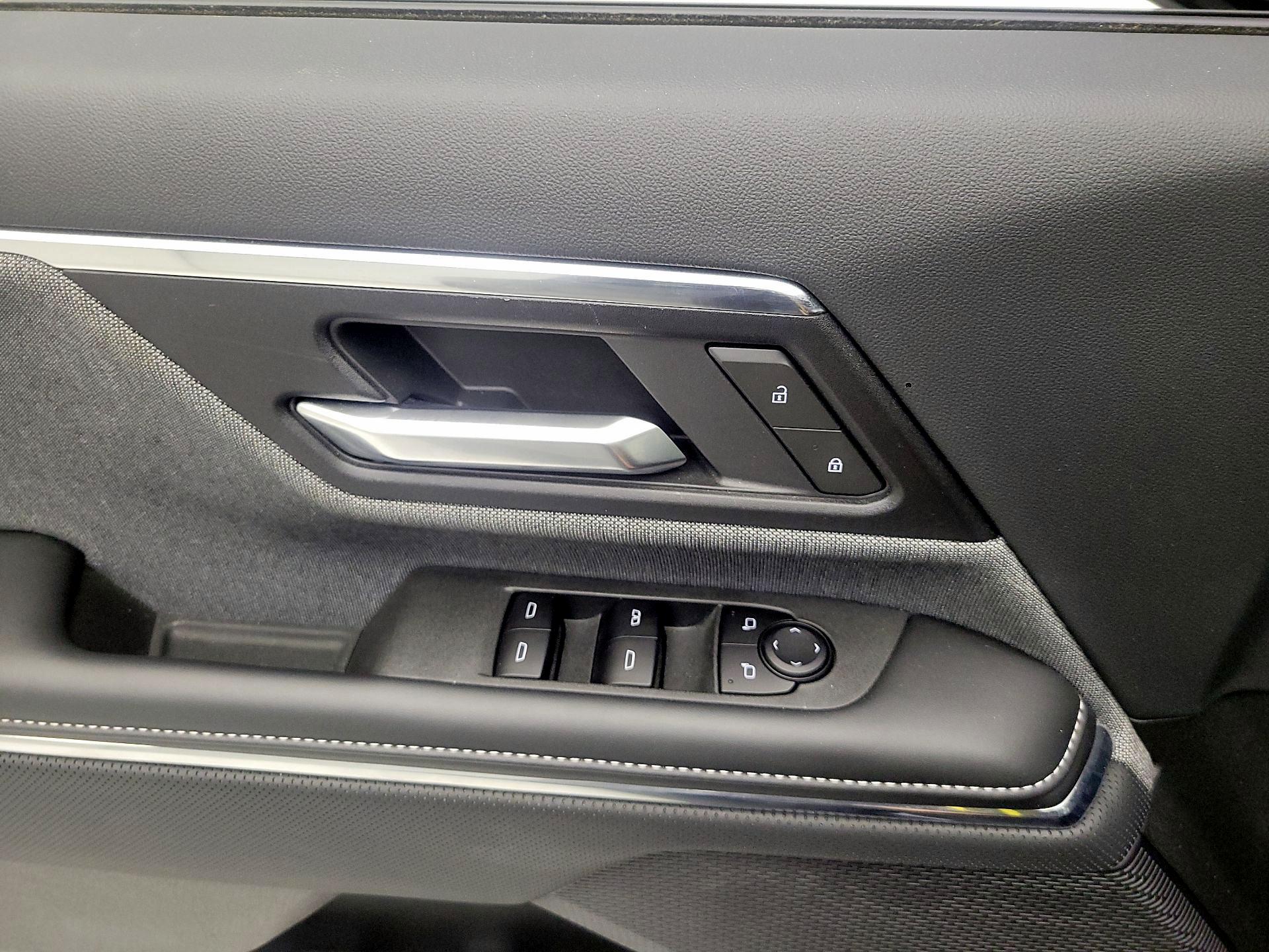 Thumbnail: 2026 GMC Sierra EV - 10