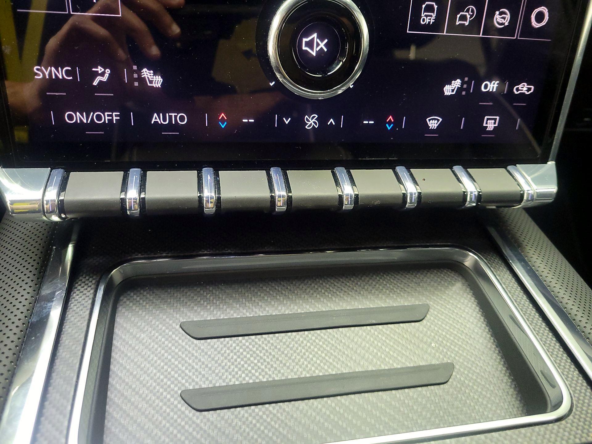 Thumbnail: 2026 GMC Sierra EV - 15