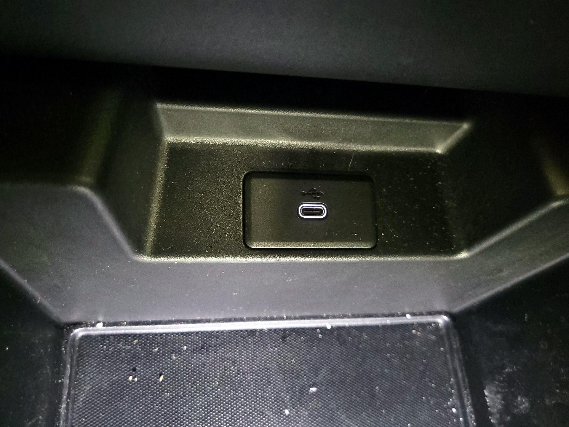 Thumbnail: 2026 GMC Sierra EV - 17